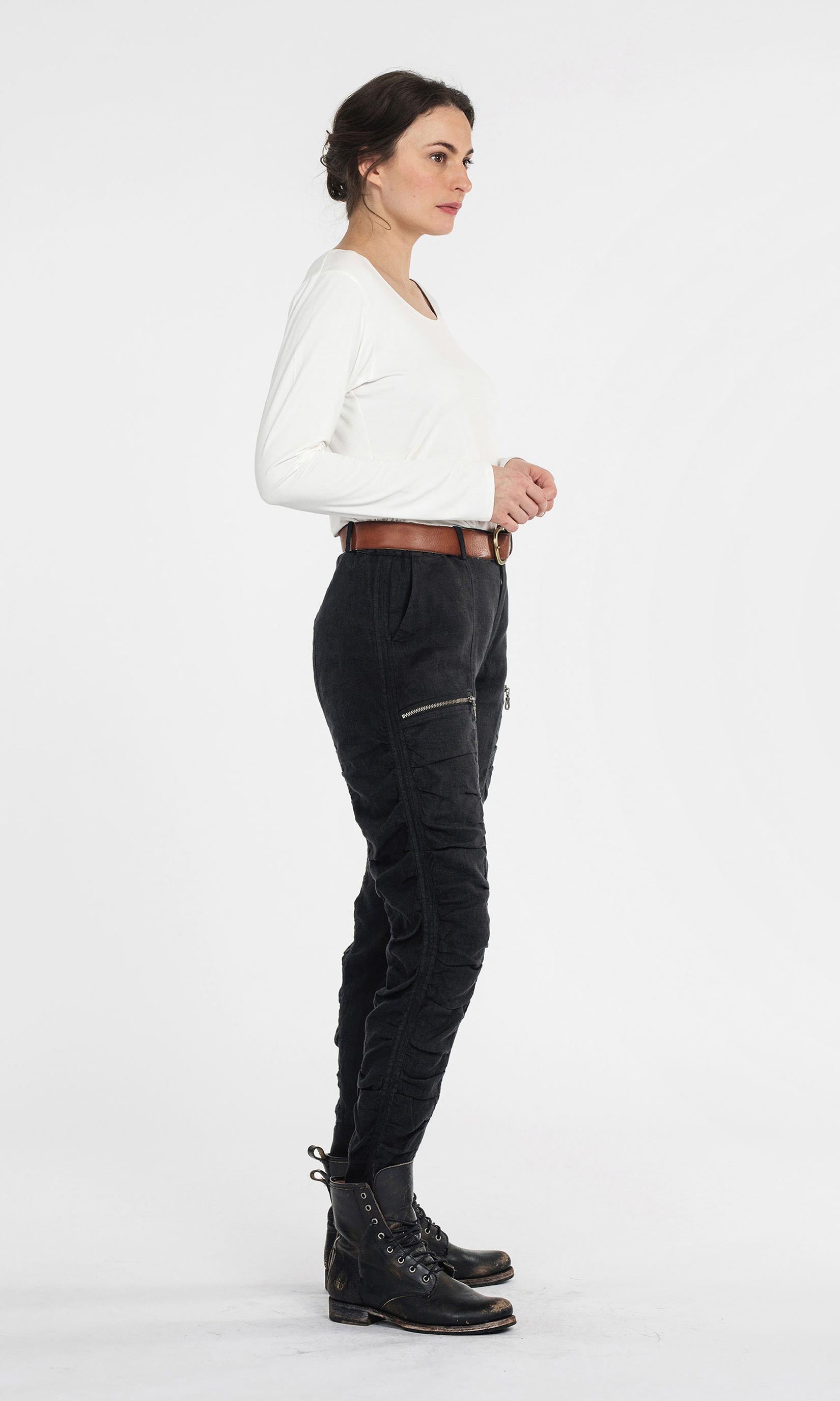 Bundfaltenhose aus Leinen mit Reißverschlüssen