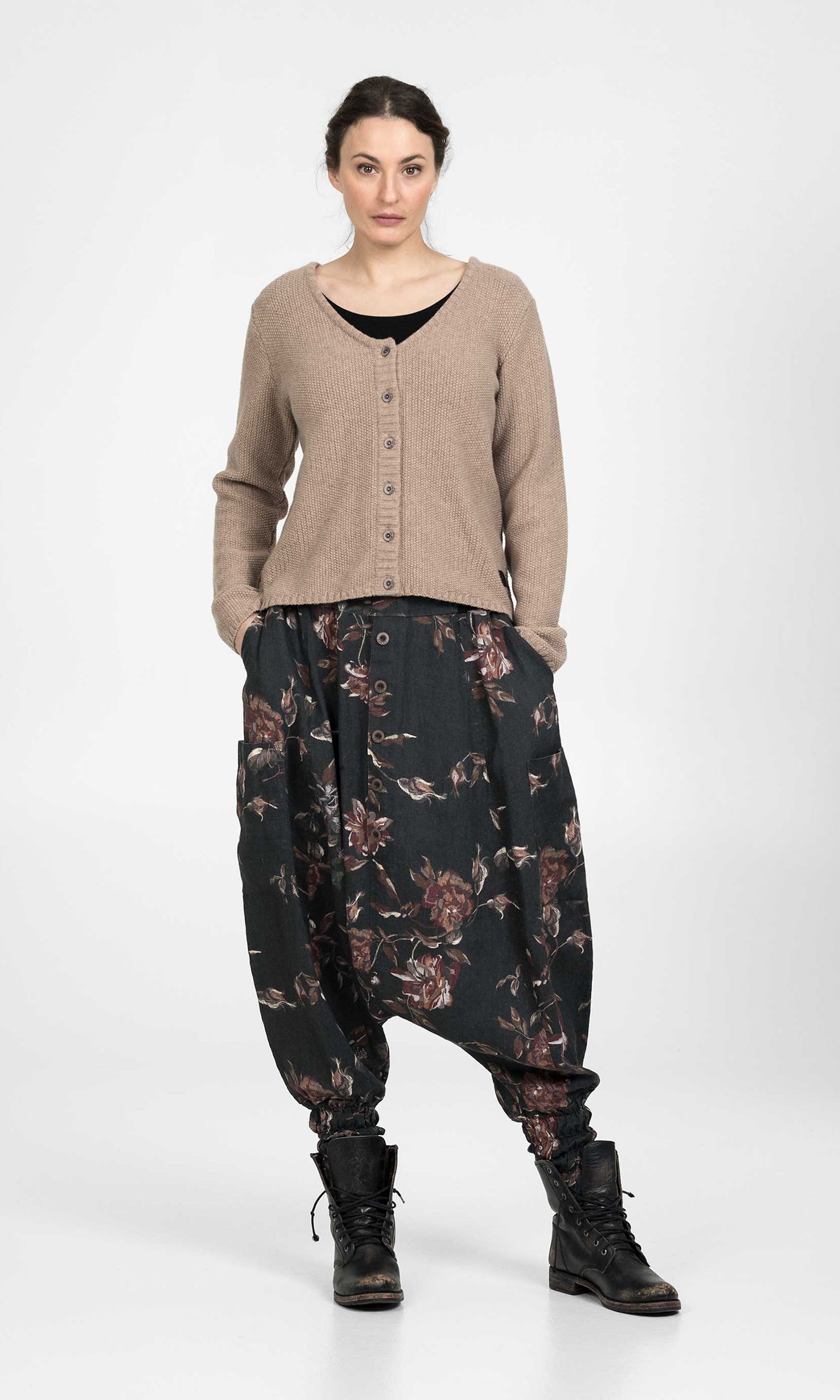 Linen harem pants with buttons