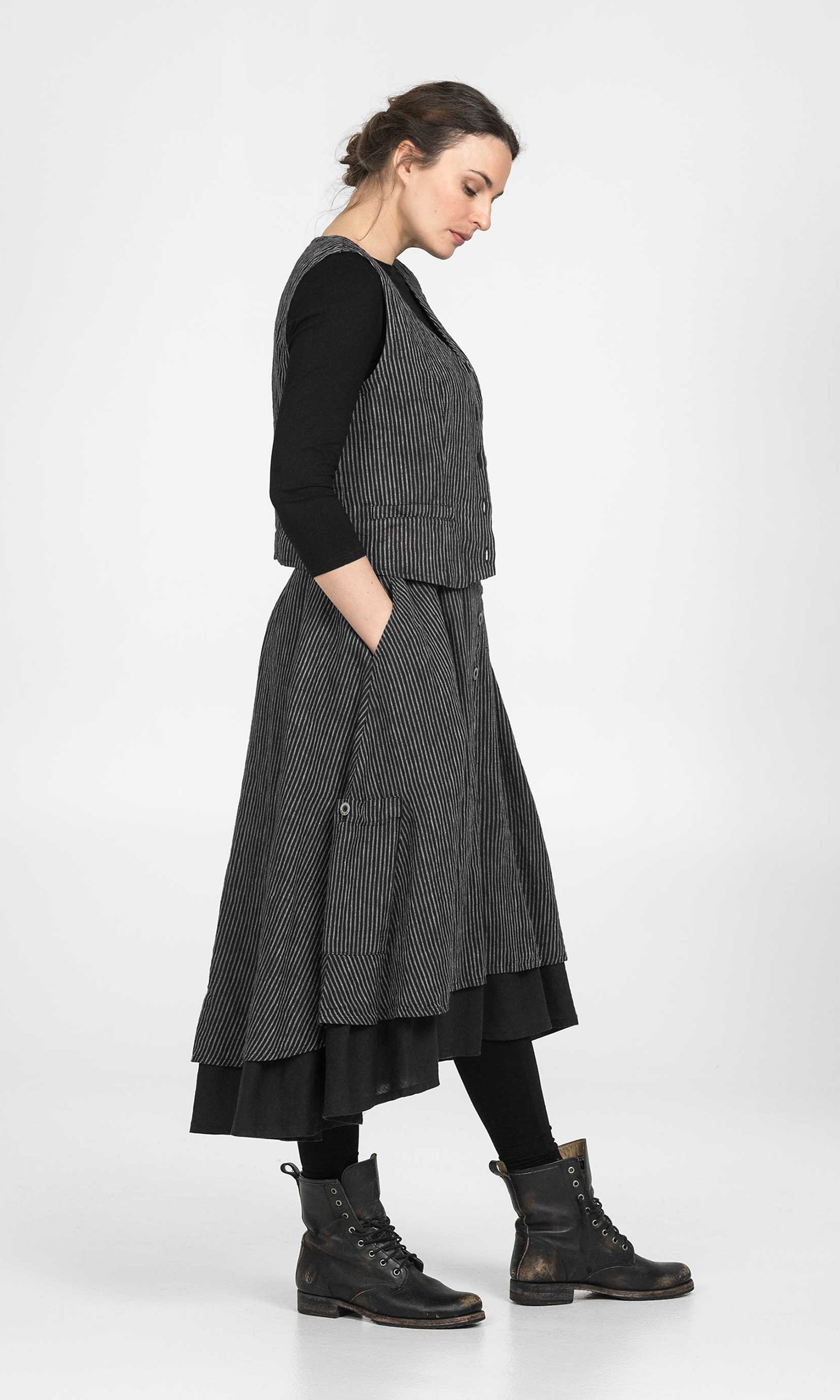 Lined linen suit vest