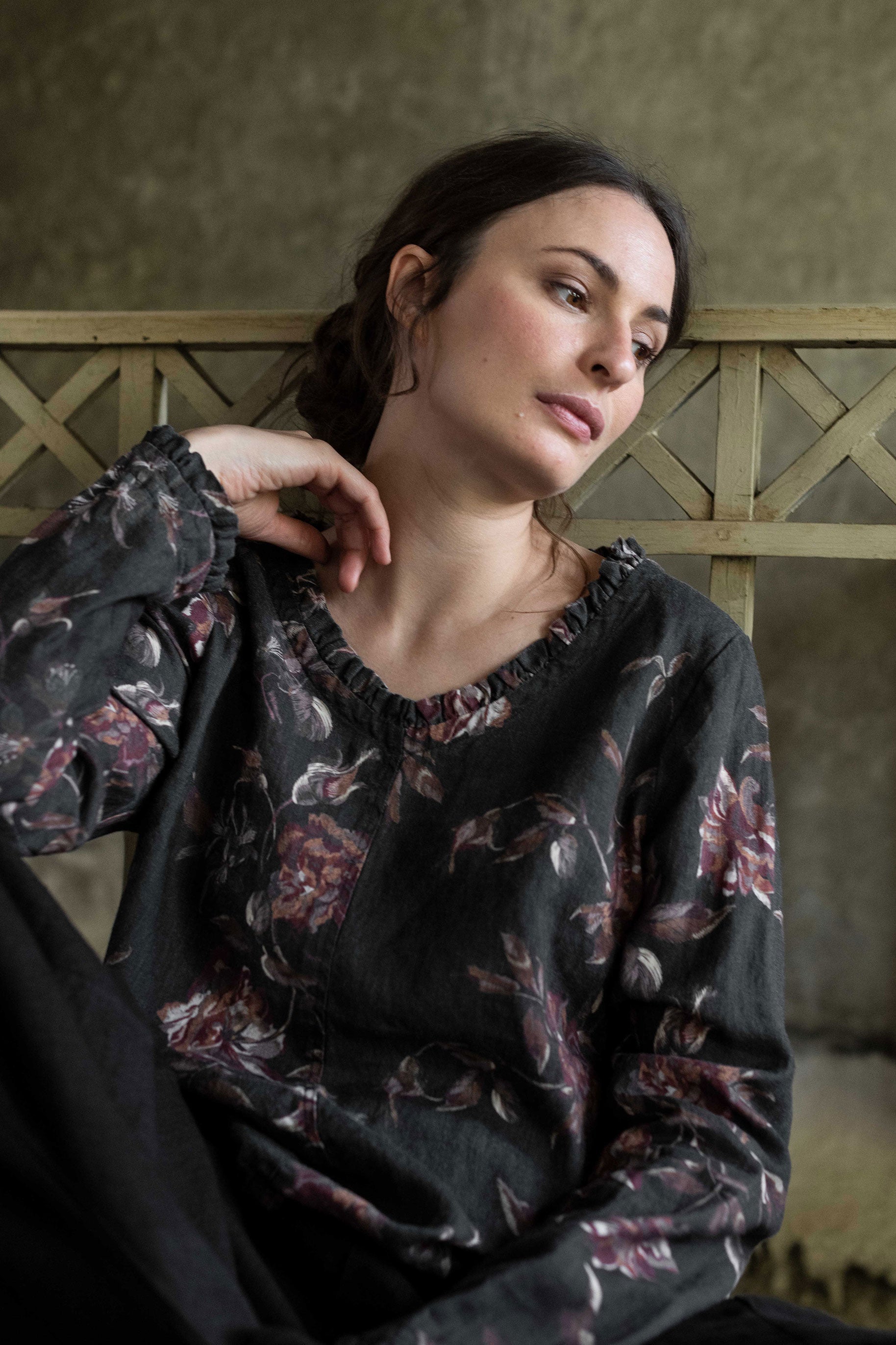 Linen top with ruffles