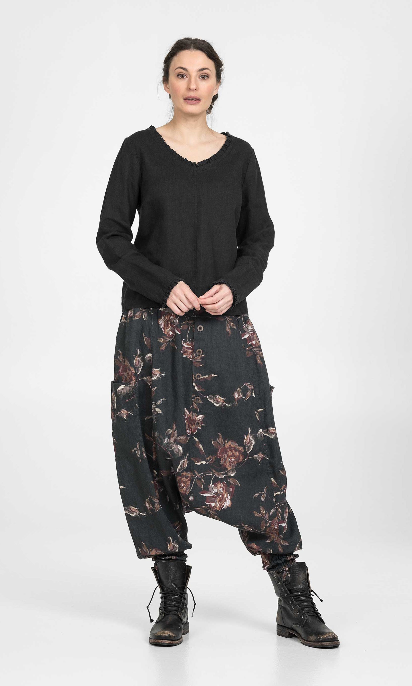 Linen top with ruffles