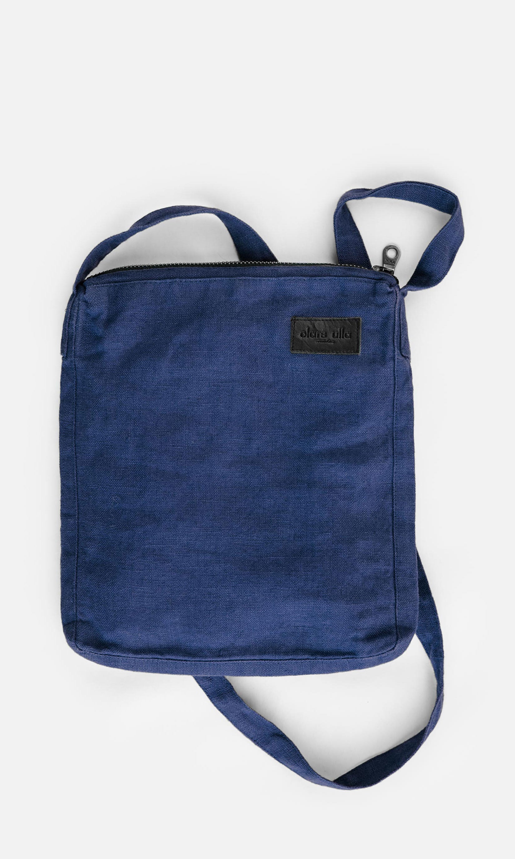 Linen bag with shoulder strap