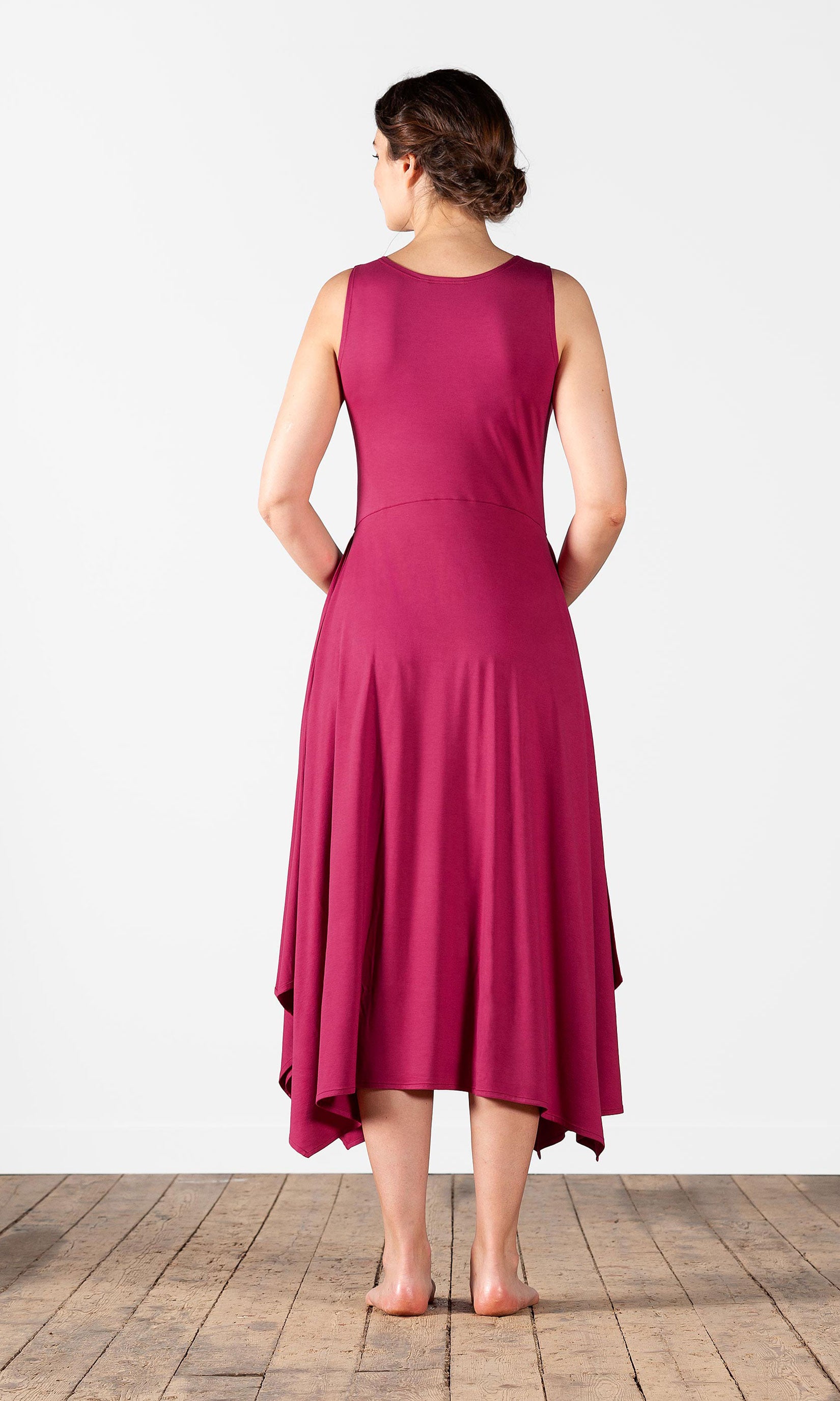 Viscose dress without sleeve