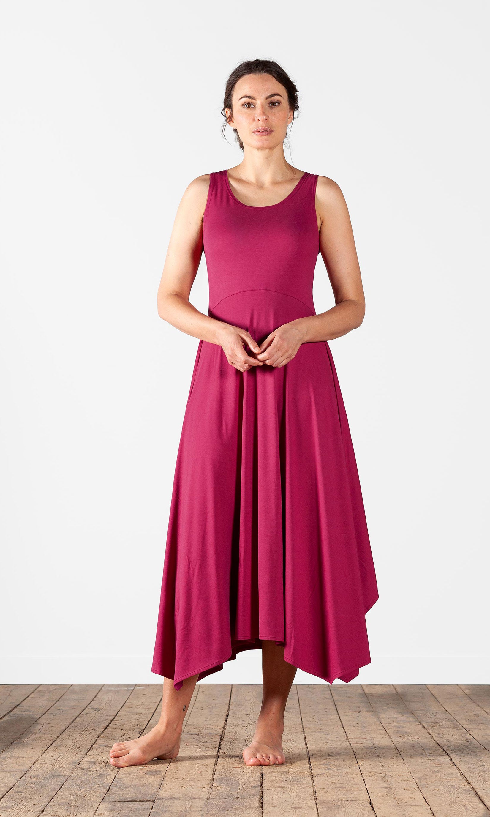 Viscose dress without sleeve