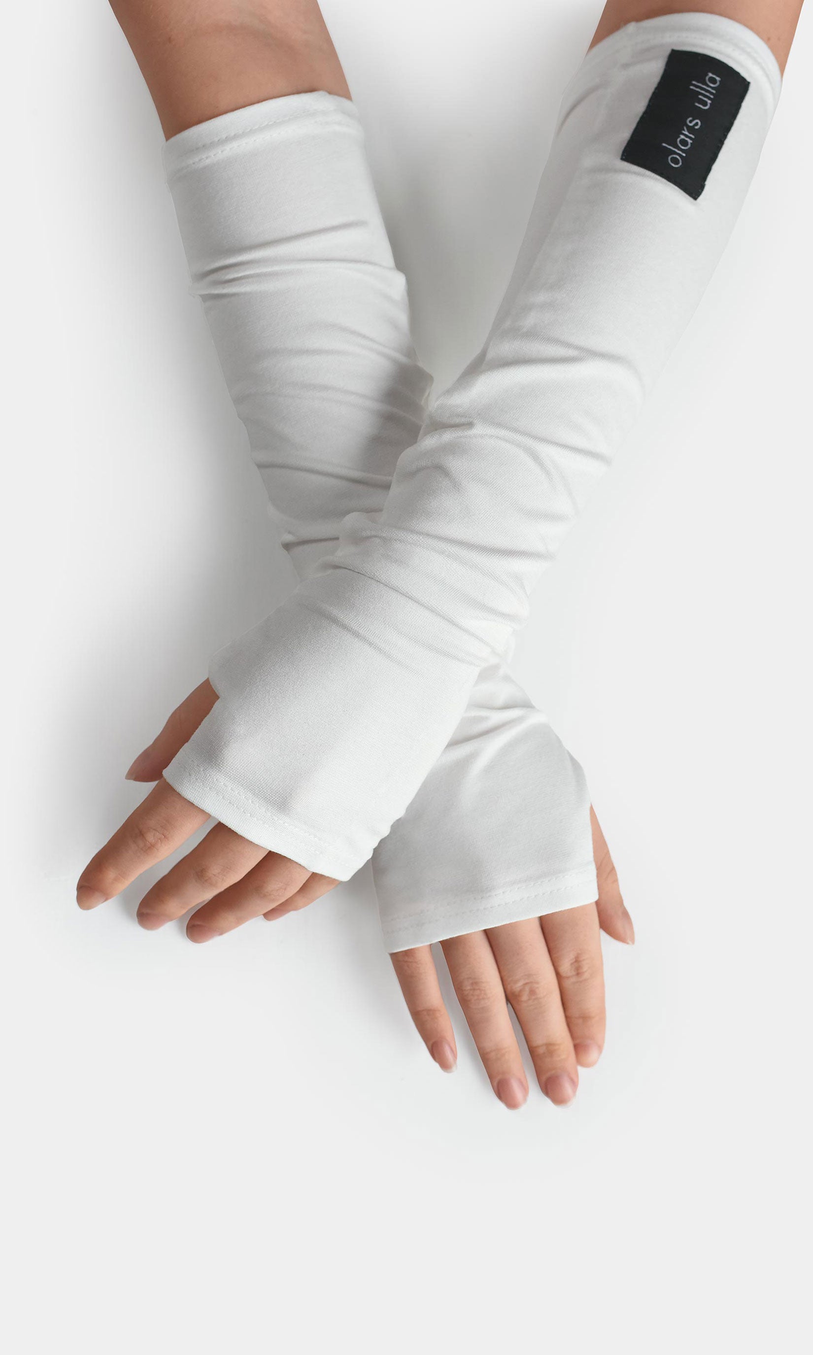 Viscose wrist warmers