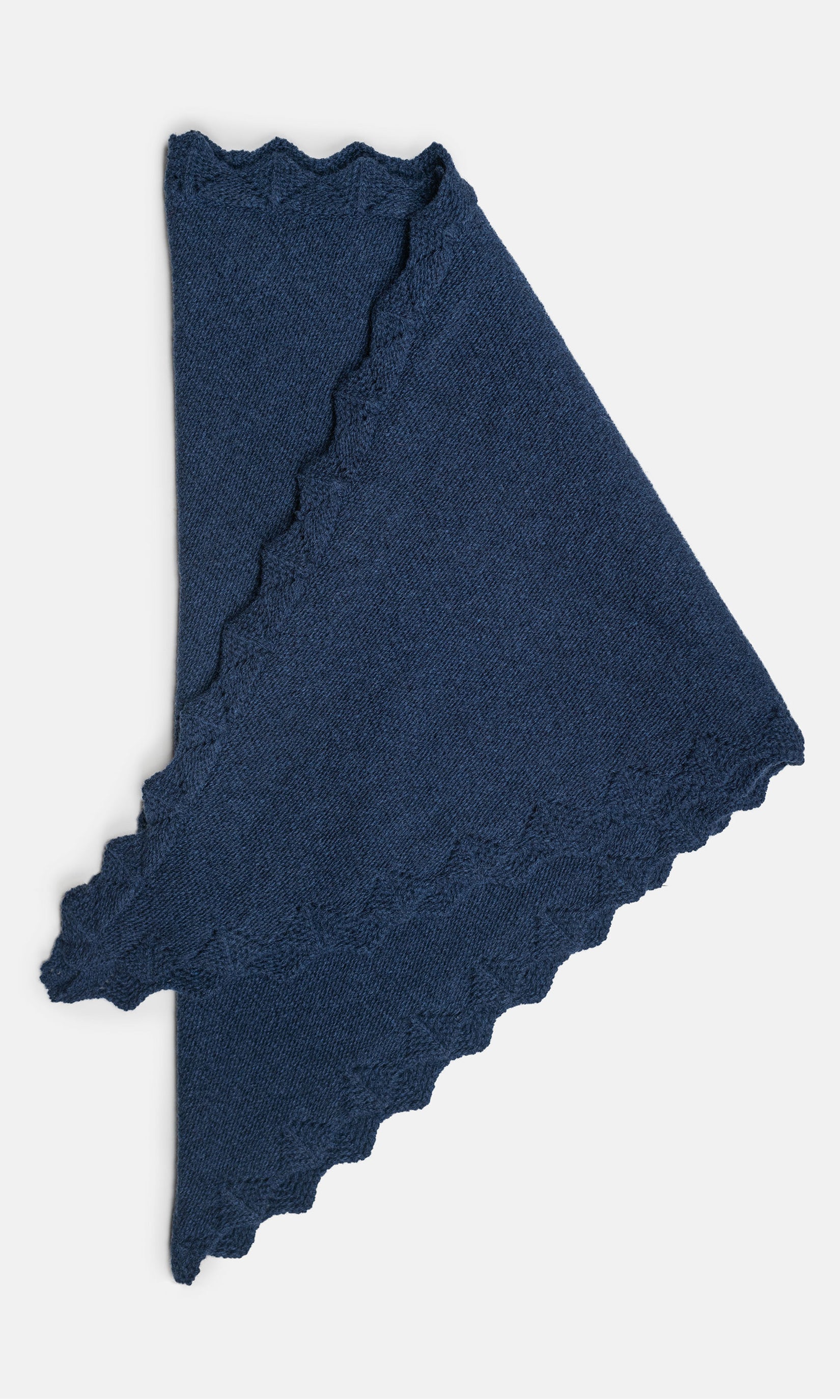 Triangular wool scarf