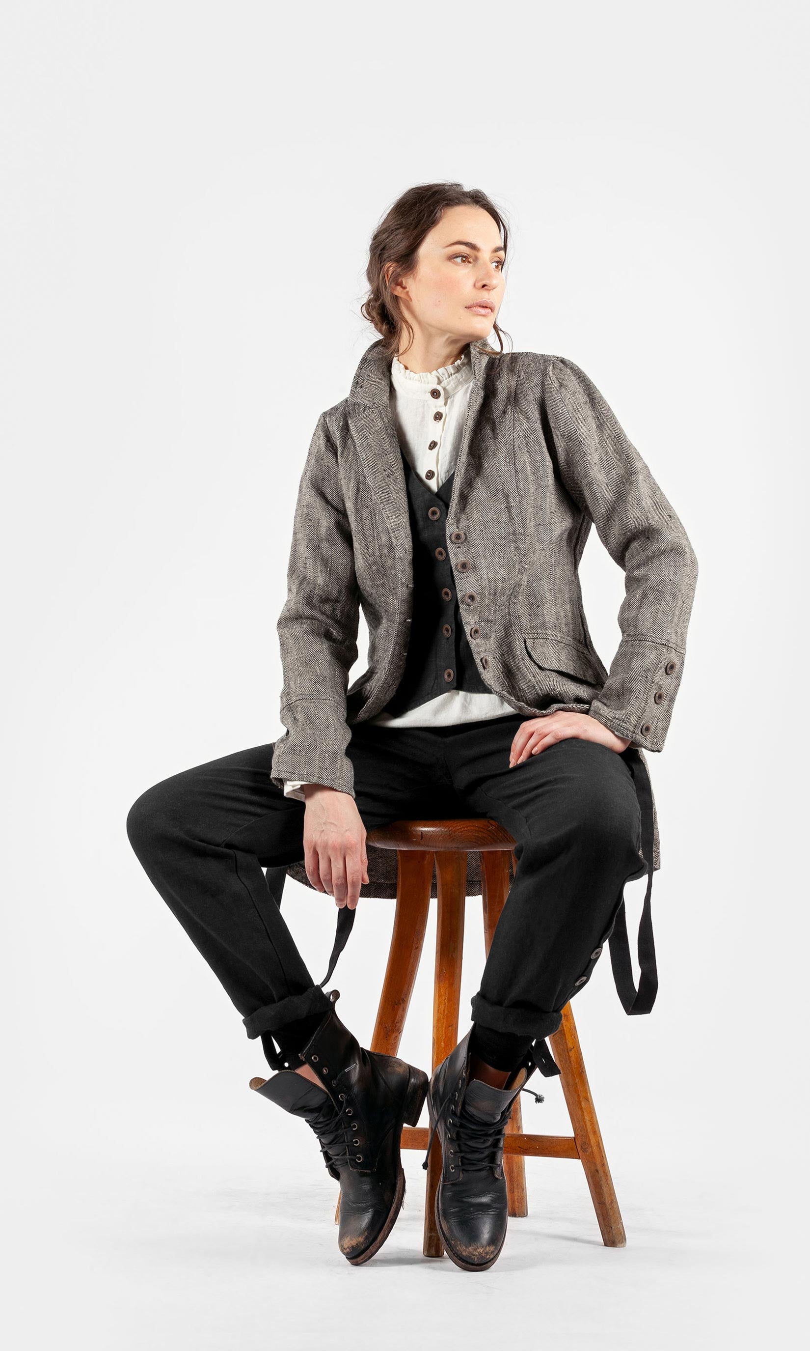 Linnekavaj i lång, figursydd modell