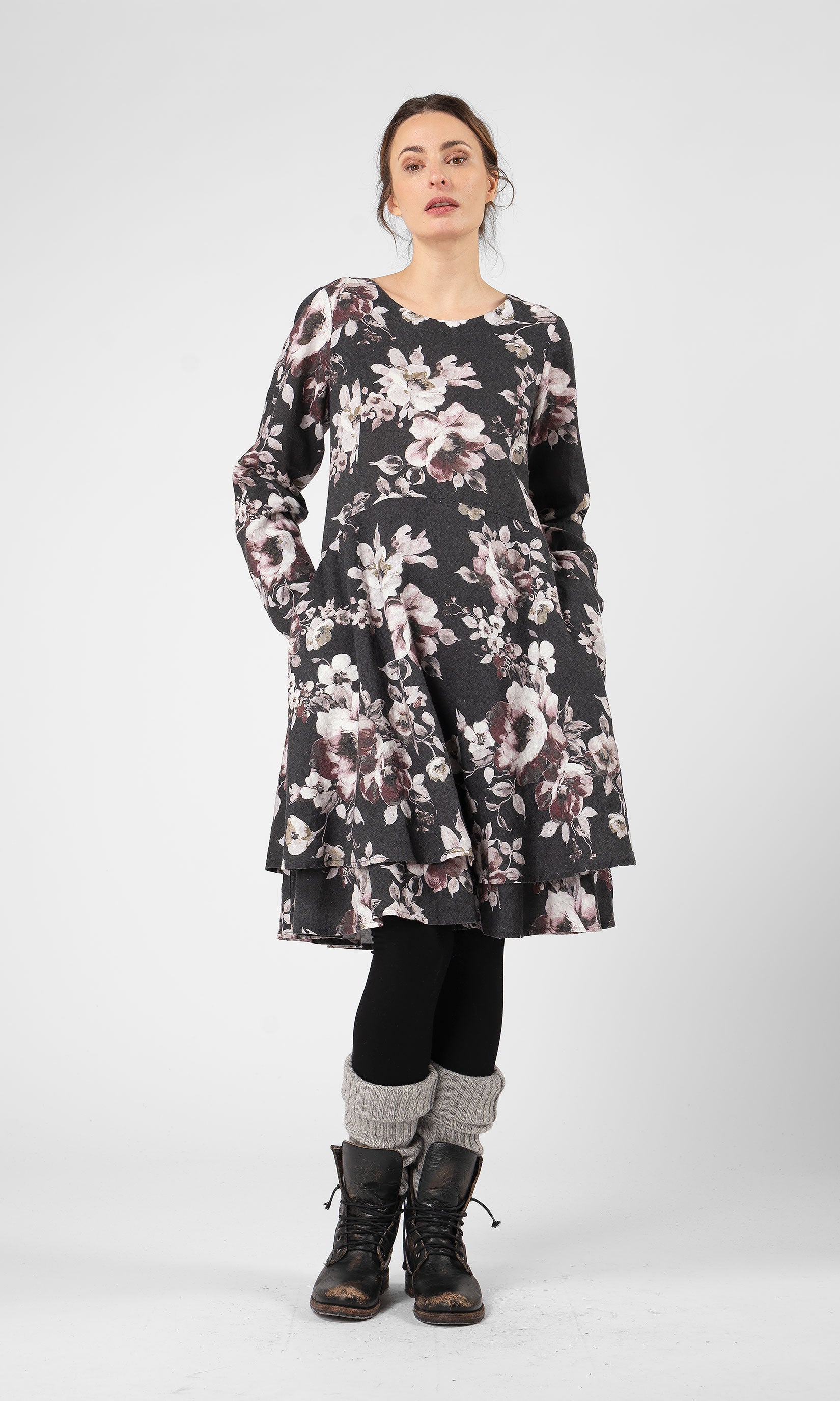 Leinenkleid mit Doppelröcken