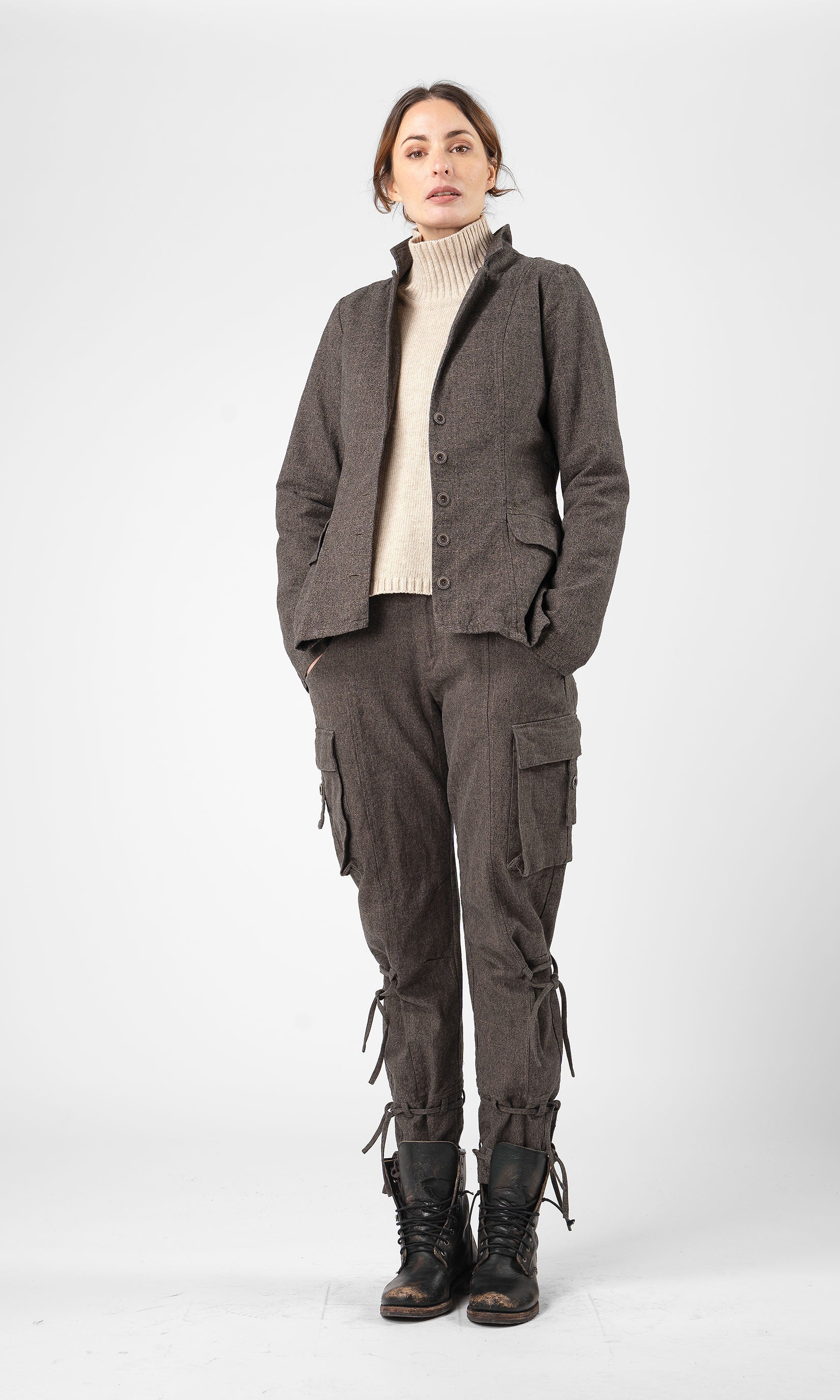 Hanfjacke in klassisch taillierter und gefütterter Ausführung