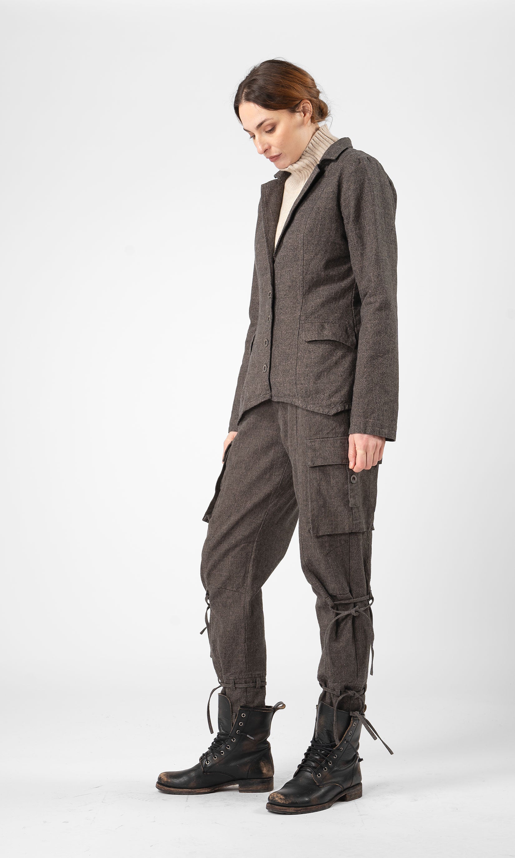 Hanfjacke in klassisch taillierter und gefütterter Ausführung