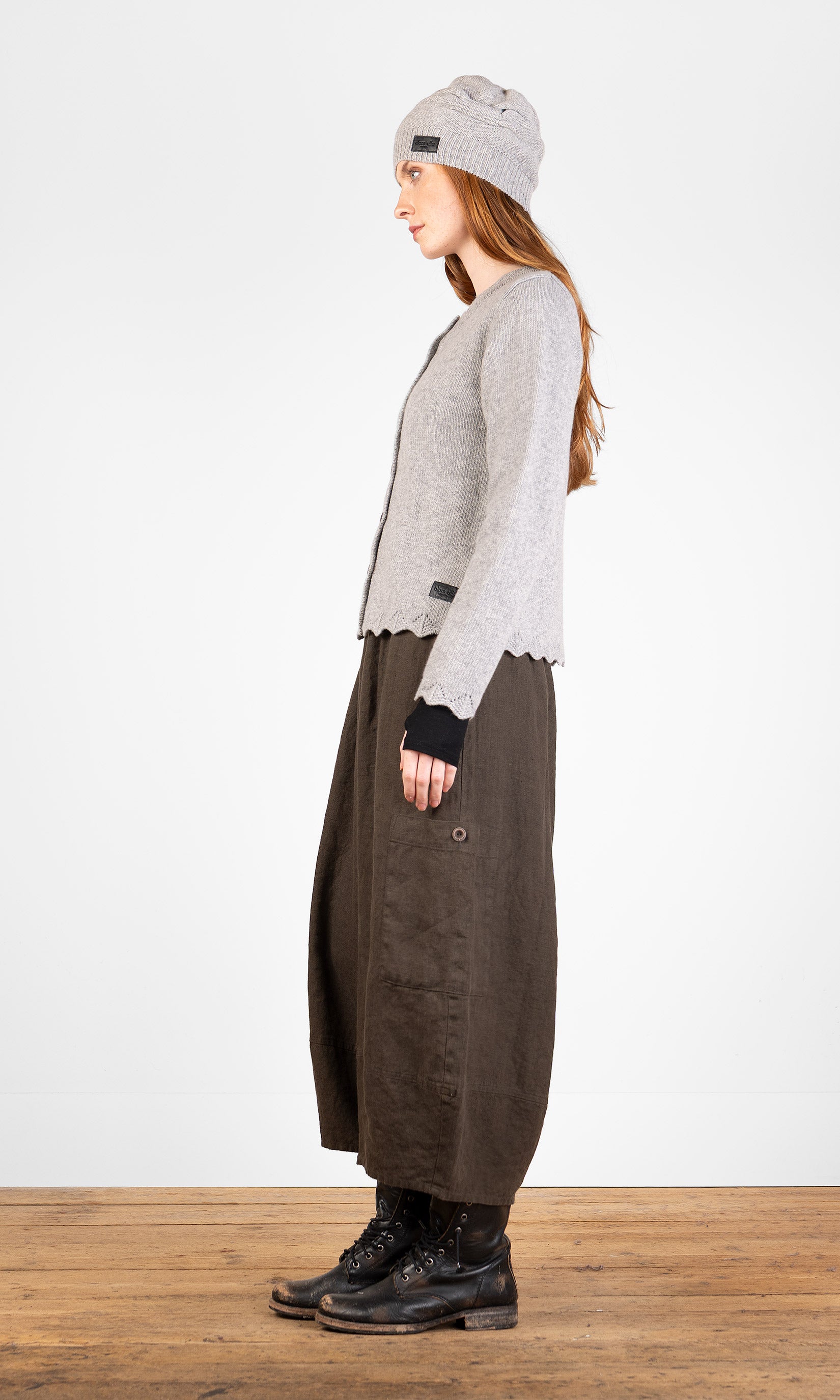 Wool cardigan with button fastening