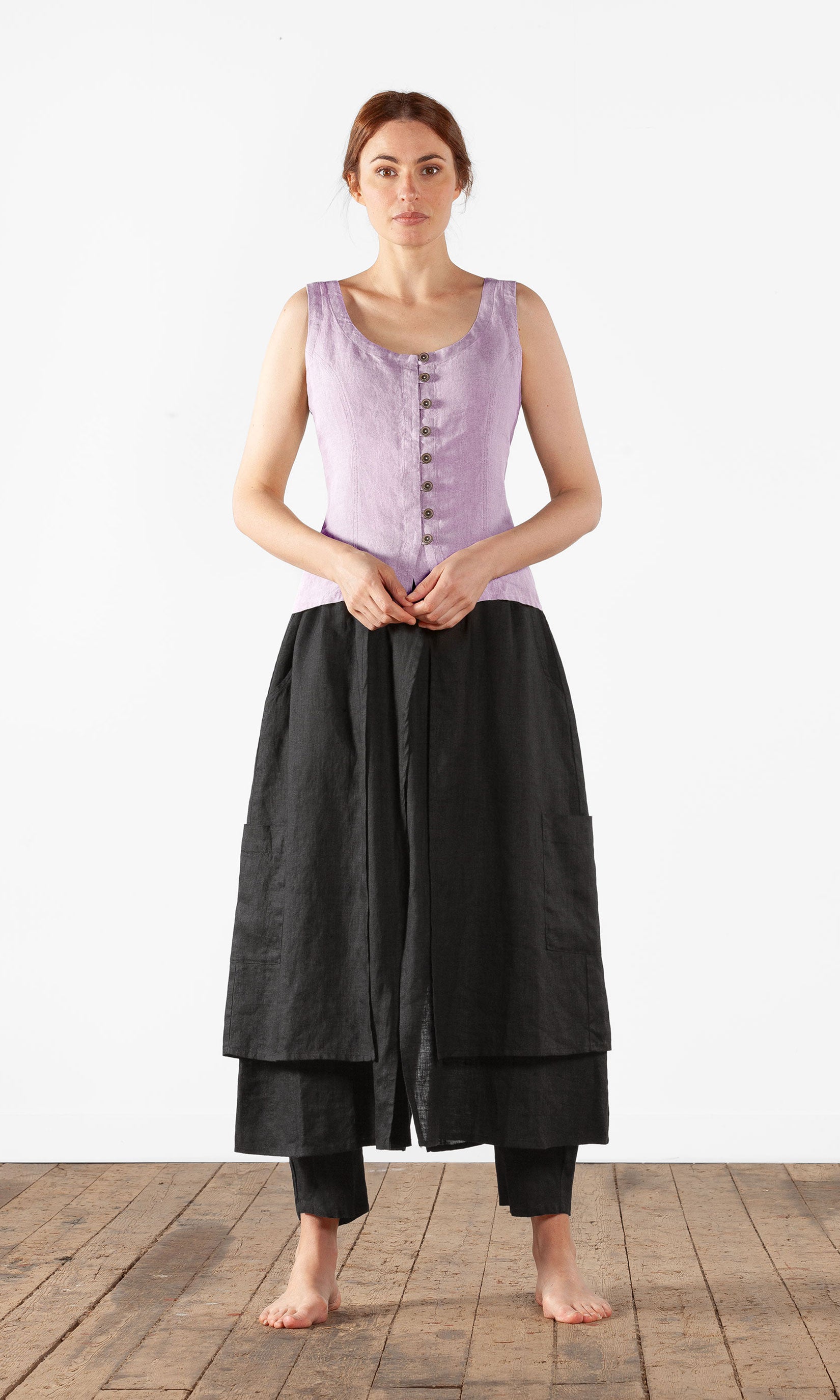 Linen tank top with lacing at the back