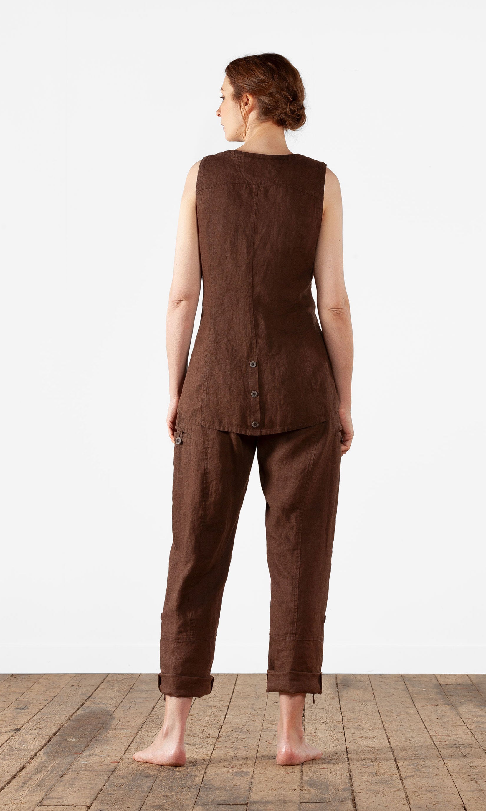 Tailored linen vest
