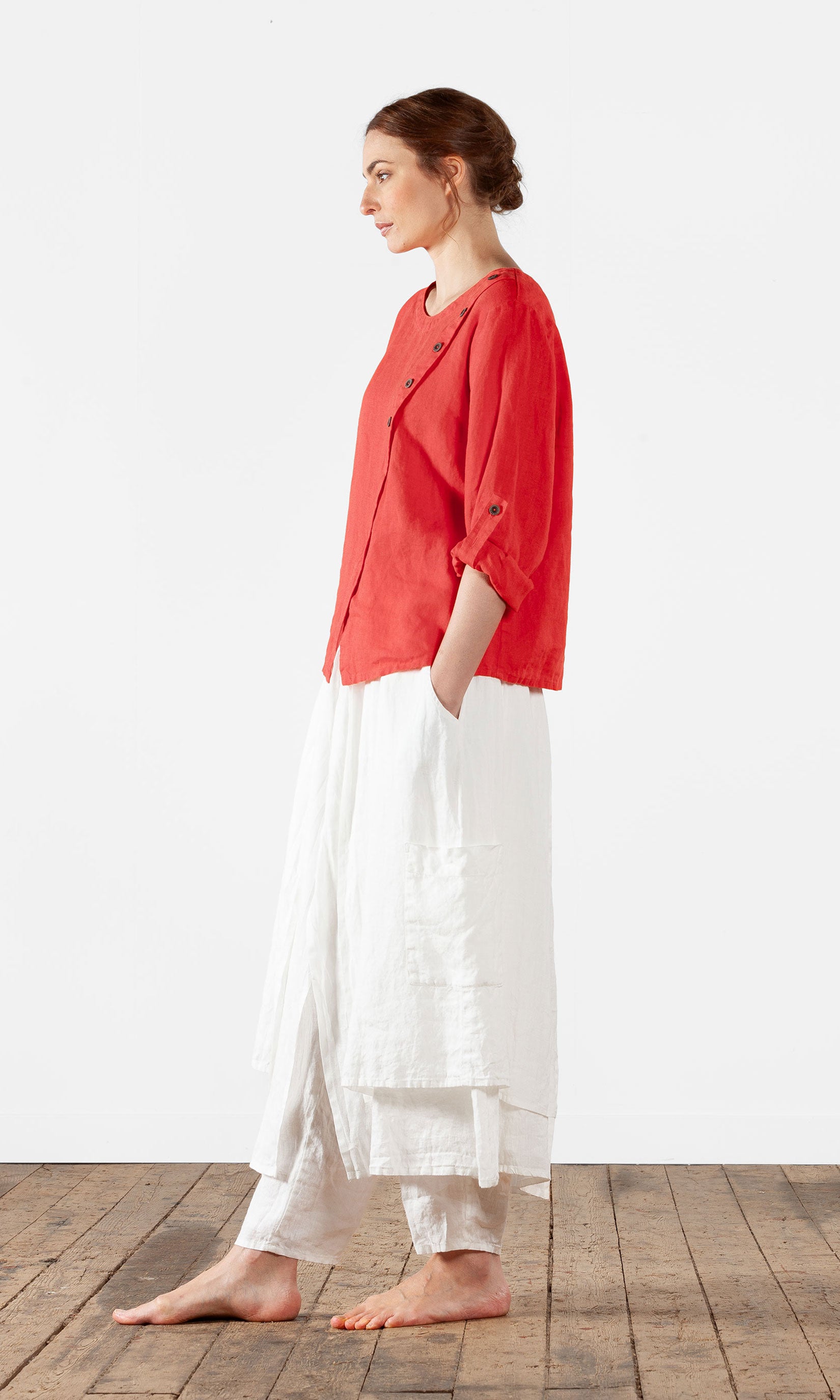 Linen blouse with wrap-around buttoning