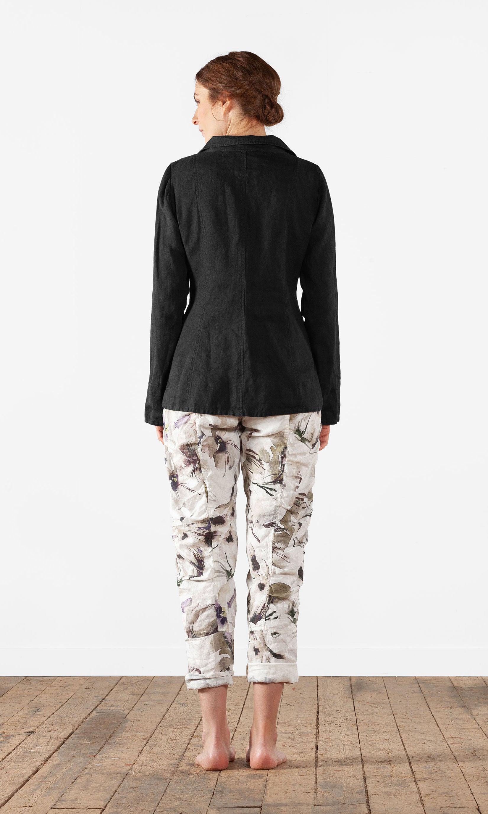 Linnekavaj i klassisk insvängd modell