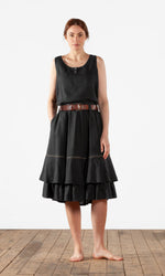 Linen skirt with decorative ribbon