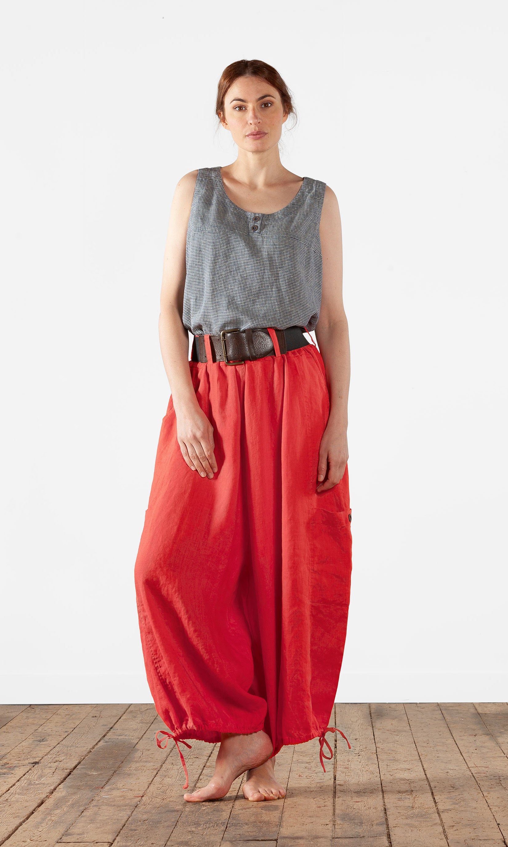 Extra wide linen trousers with drawstring