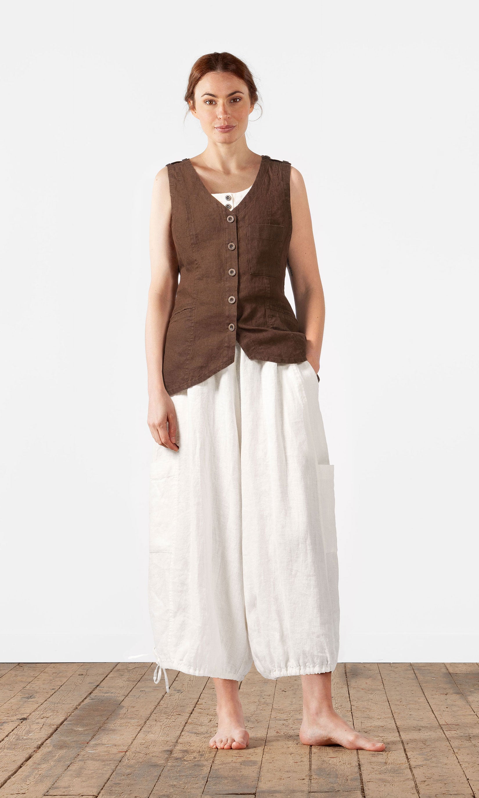 Extra wide linen trousers with drawstring