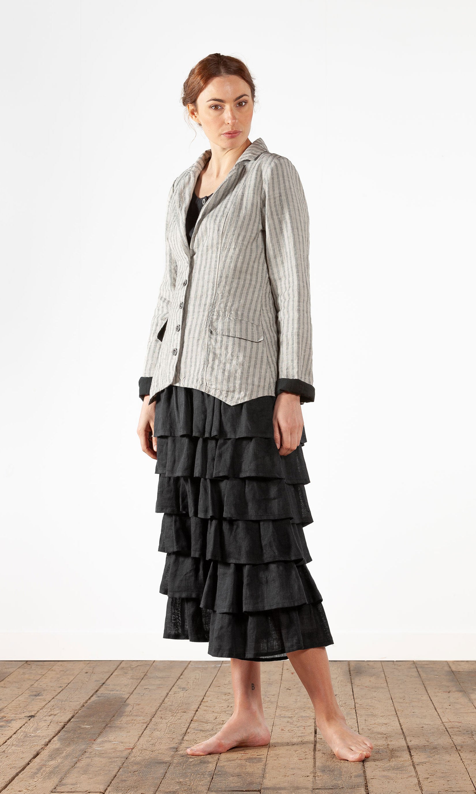 Linnekavaj i klassisk insvängd och fodrad modell