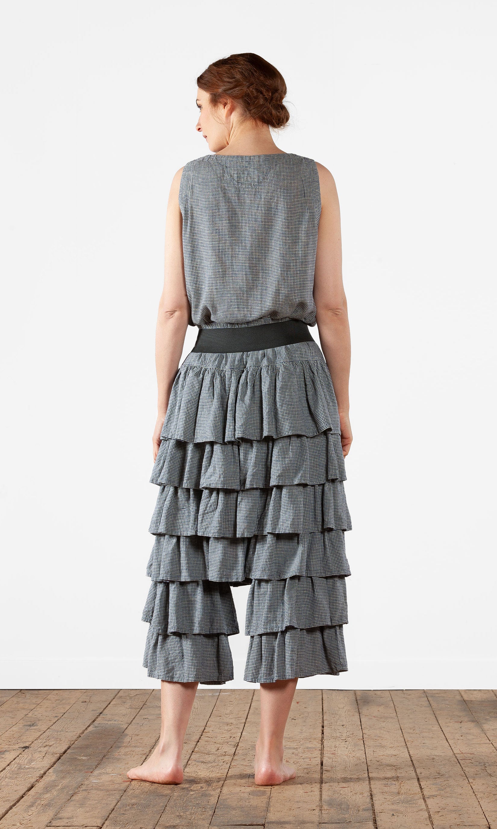 Trouser skirt with frill in layers in hemp blend