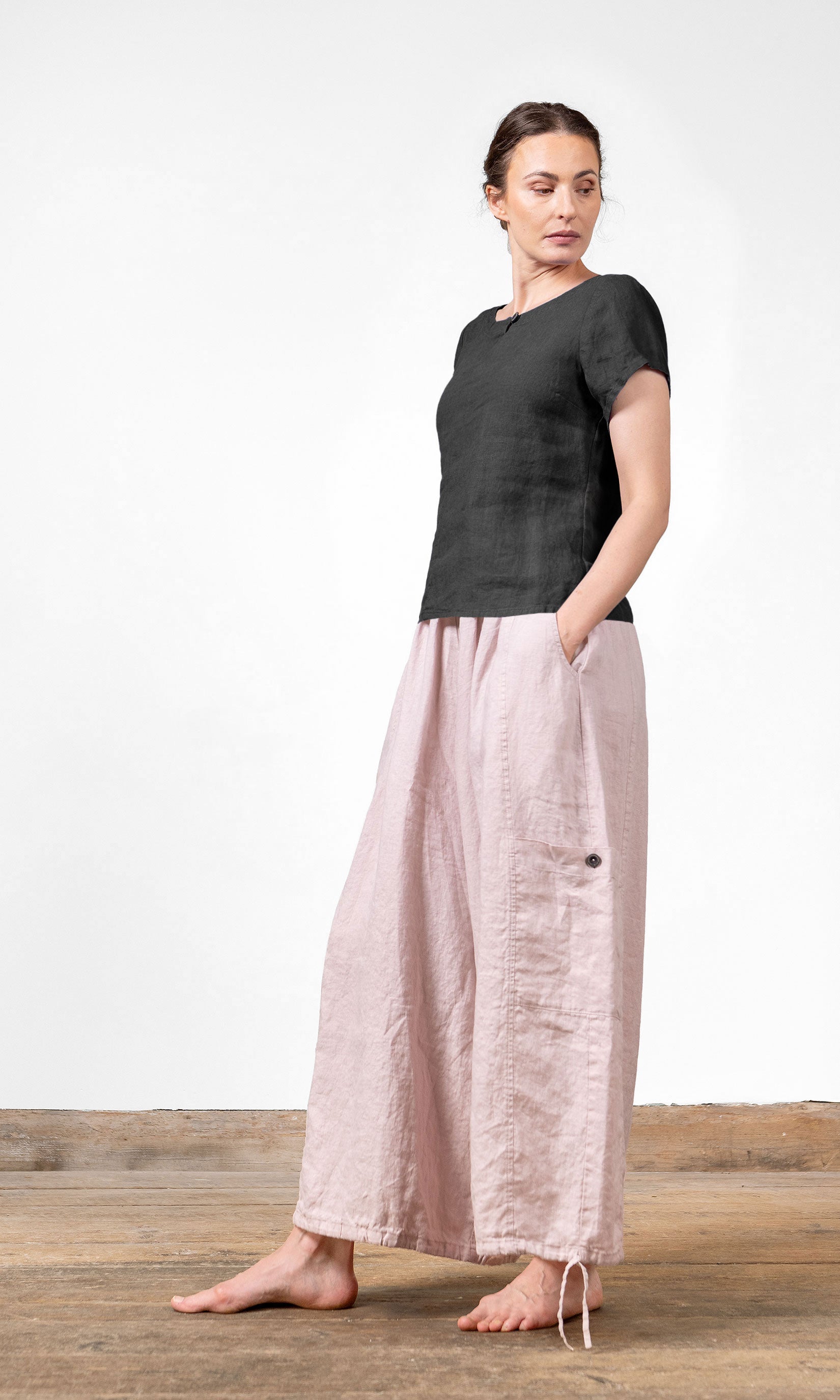 Kurzärmeliges Leinenoberteil mit lockerer Passform und rundem Halsausschnitt