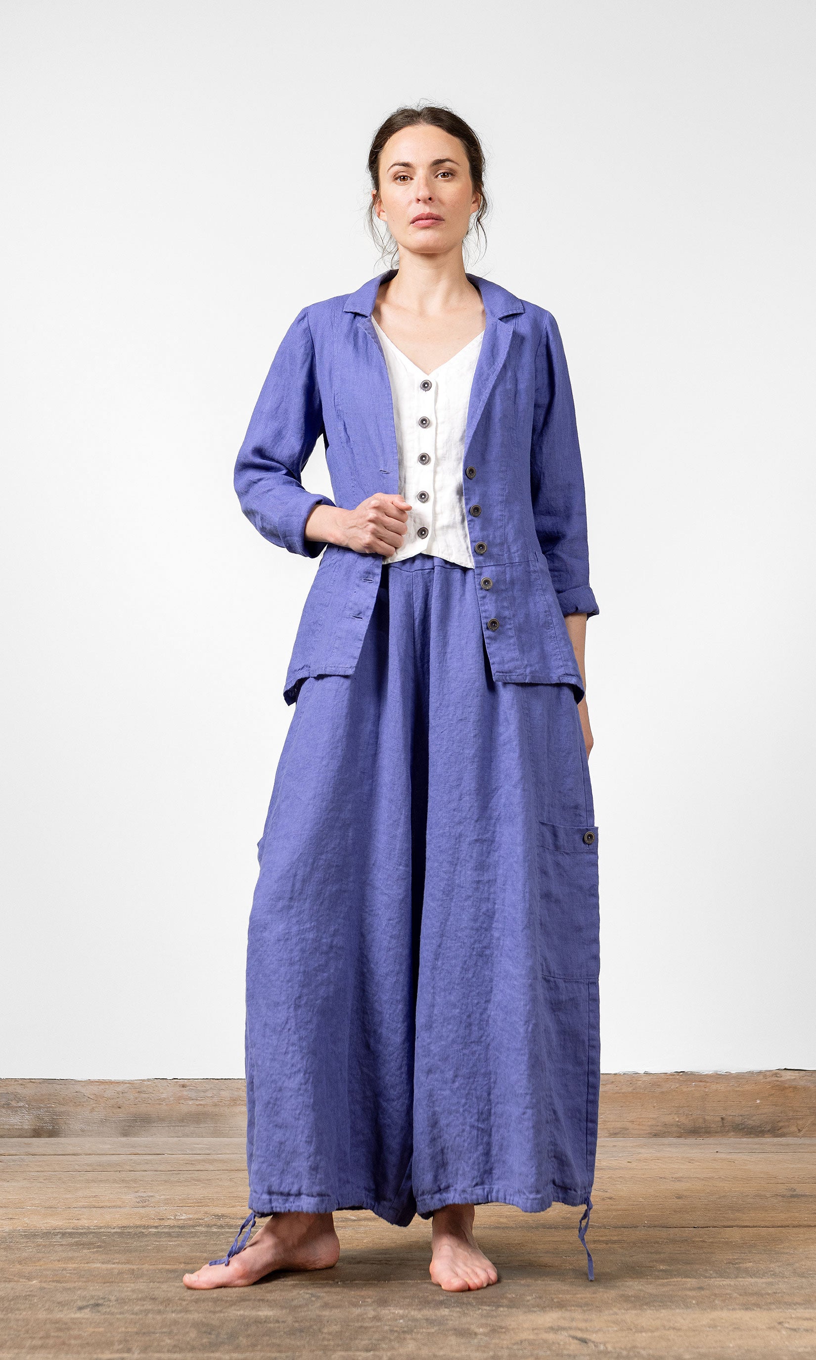 Leinenjacke in klassischer taillierter Form