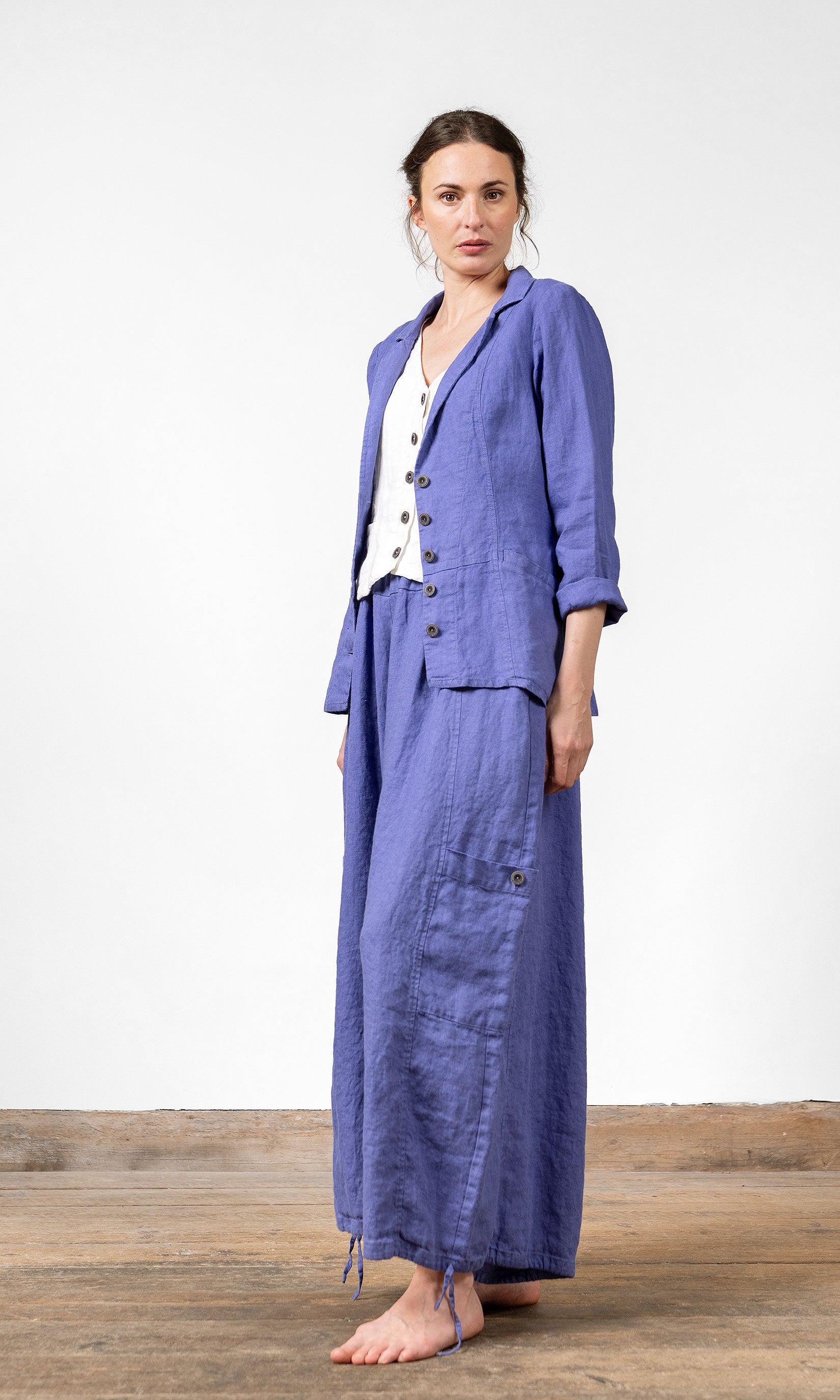 Leinenjacke in klassischer taillierter Form