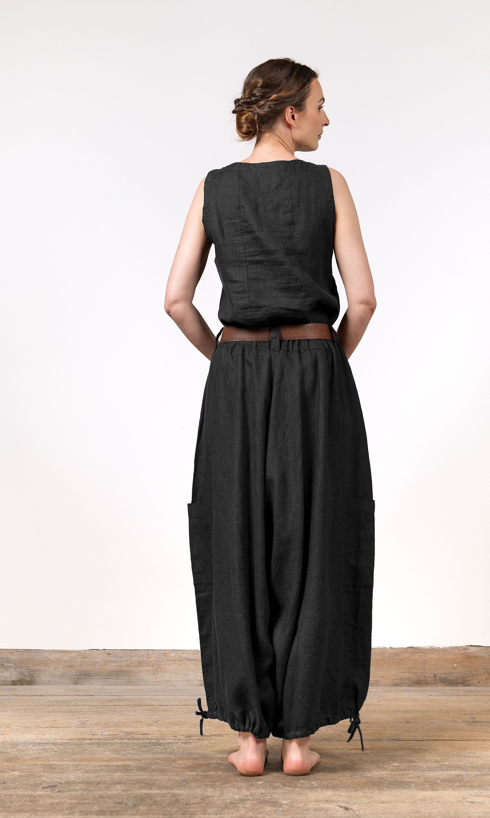 Leinenhose mit Kordelzug und zusätzlicher Weite