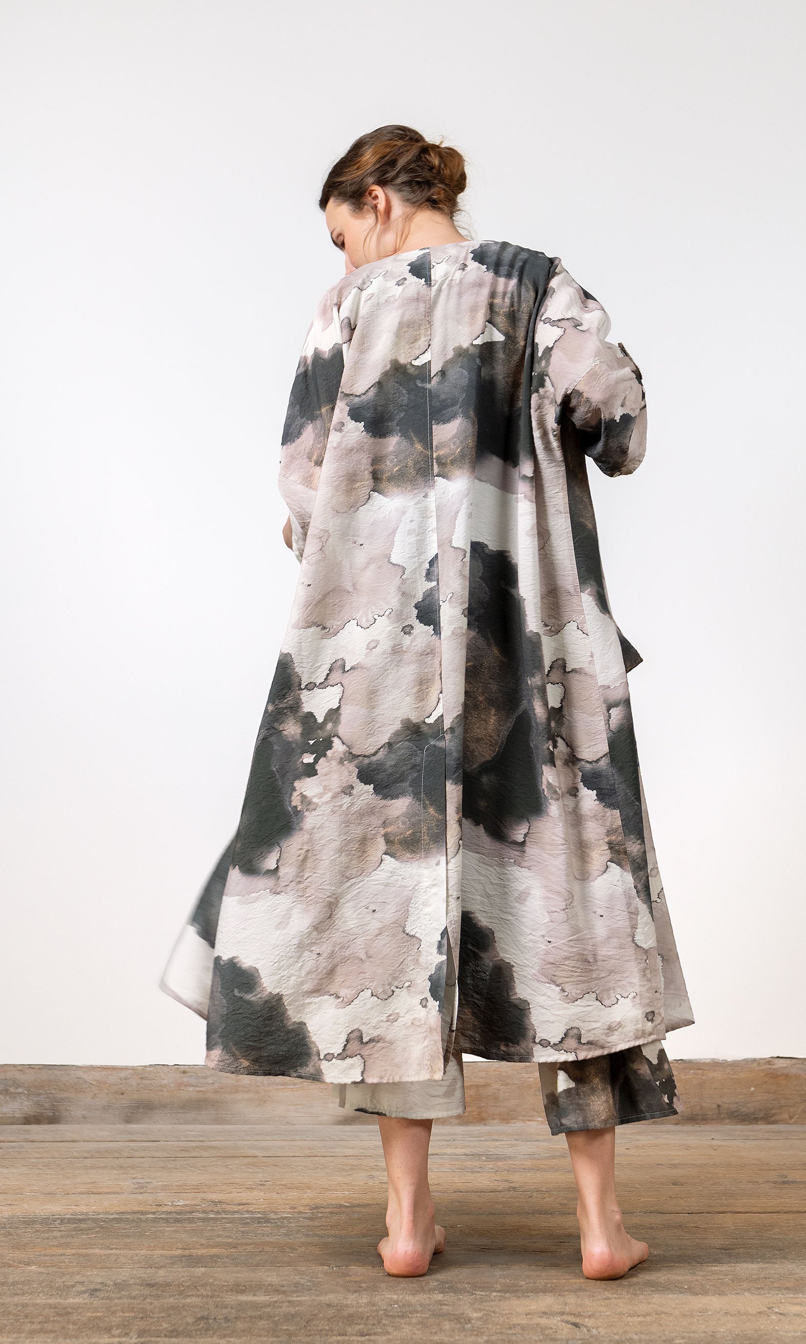 Caftan in patterned viscose blend