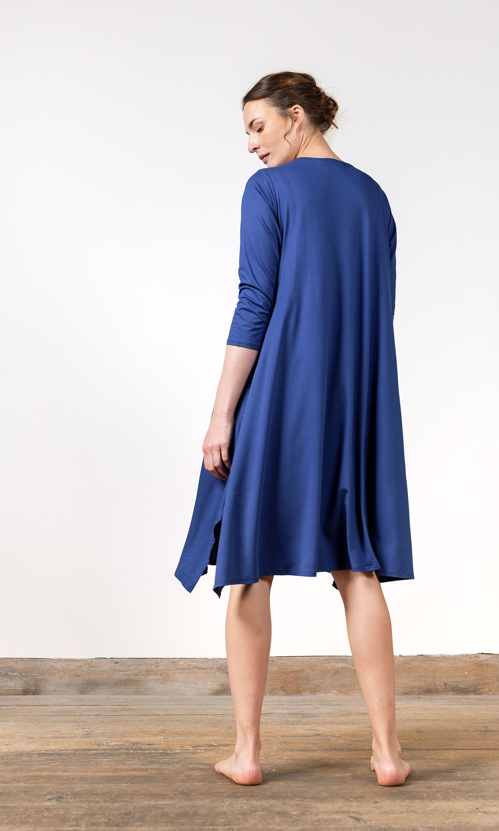 Viskosekleid, A-Linienform und weit geschnitten