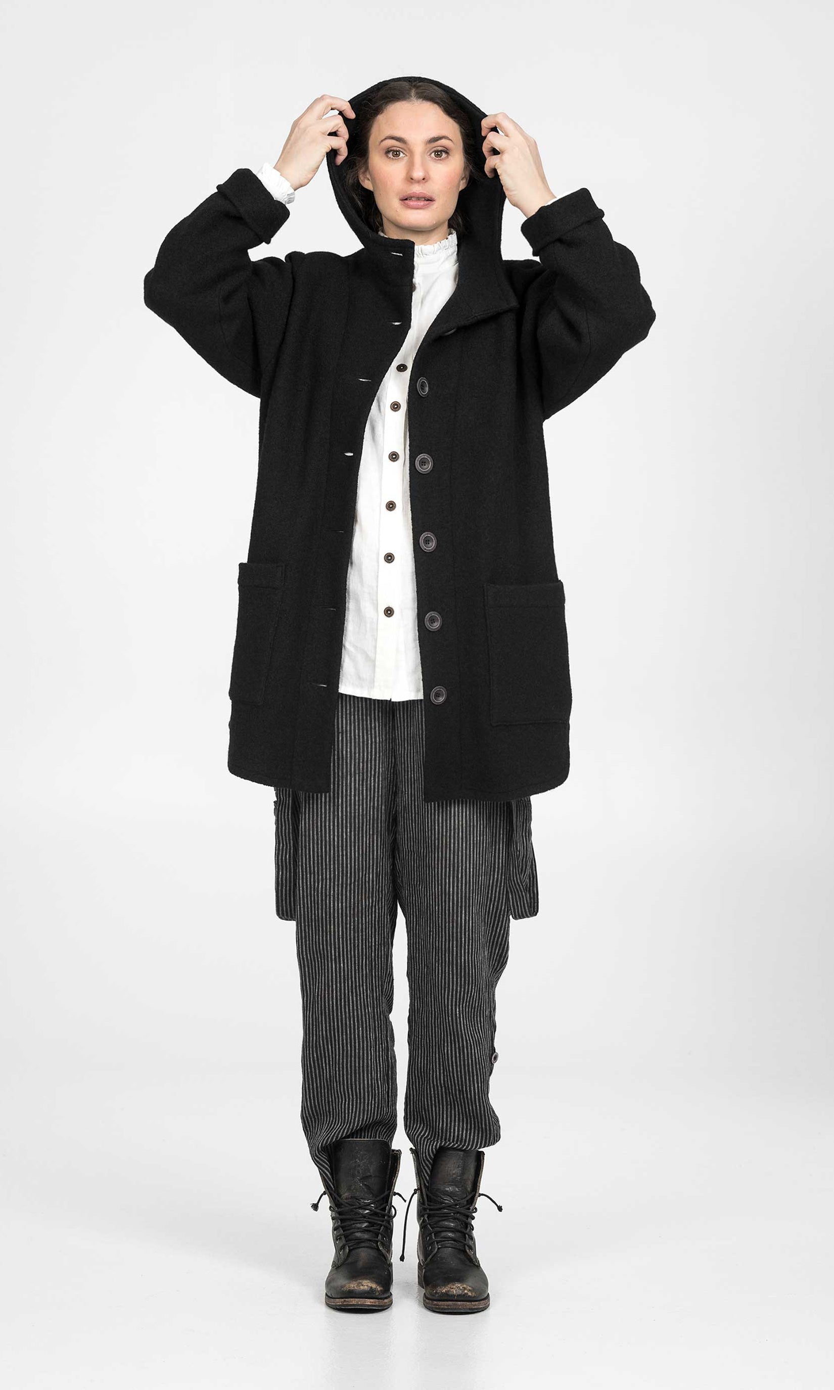 Longer wool jacket with lovely hood