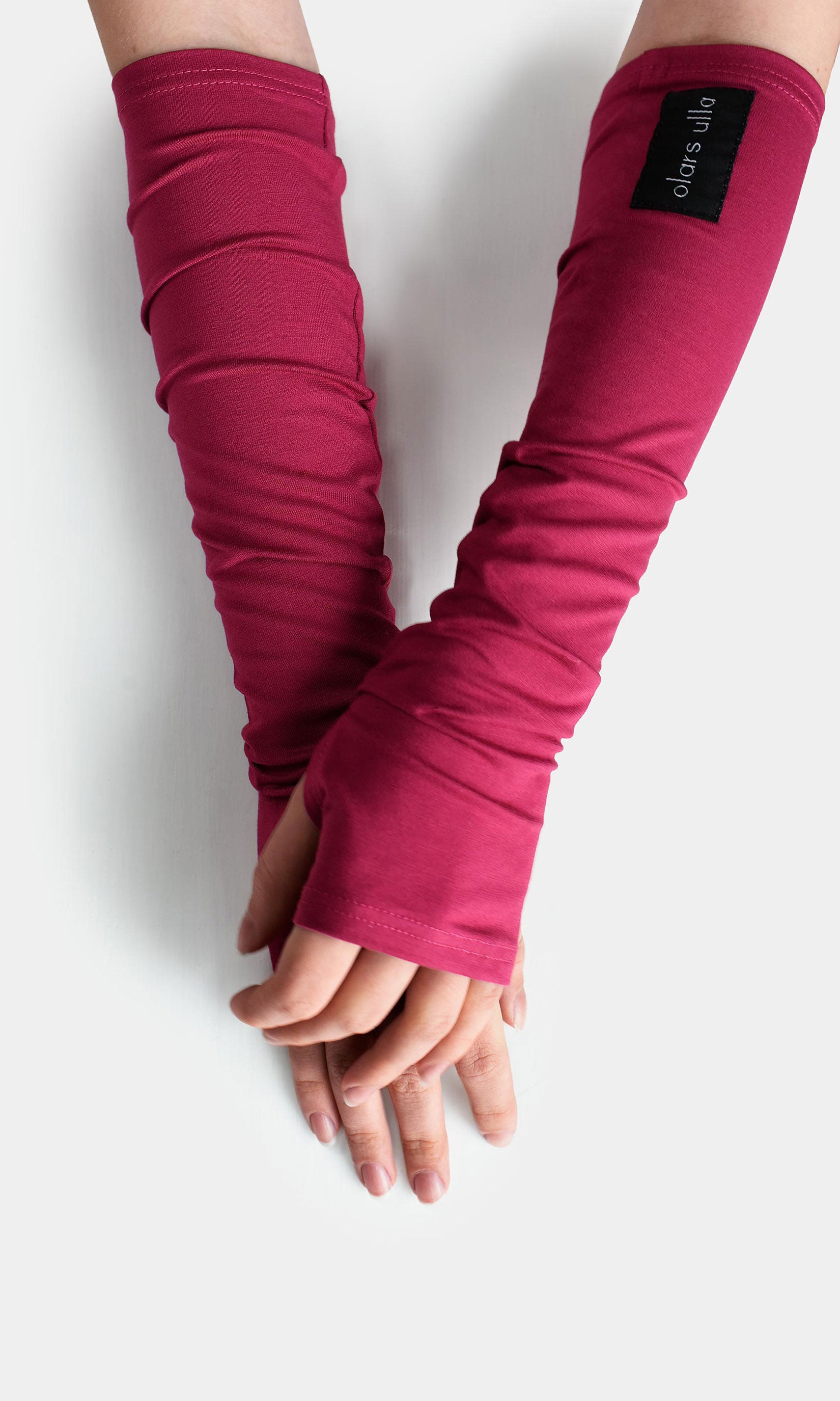 Viscose wrist warmers