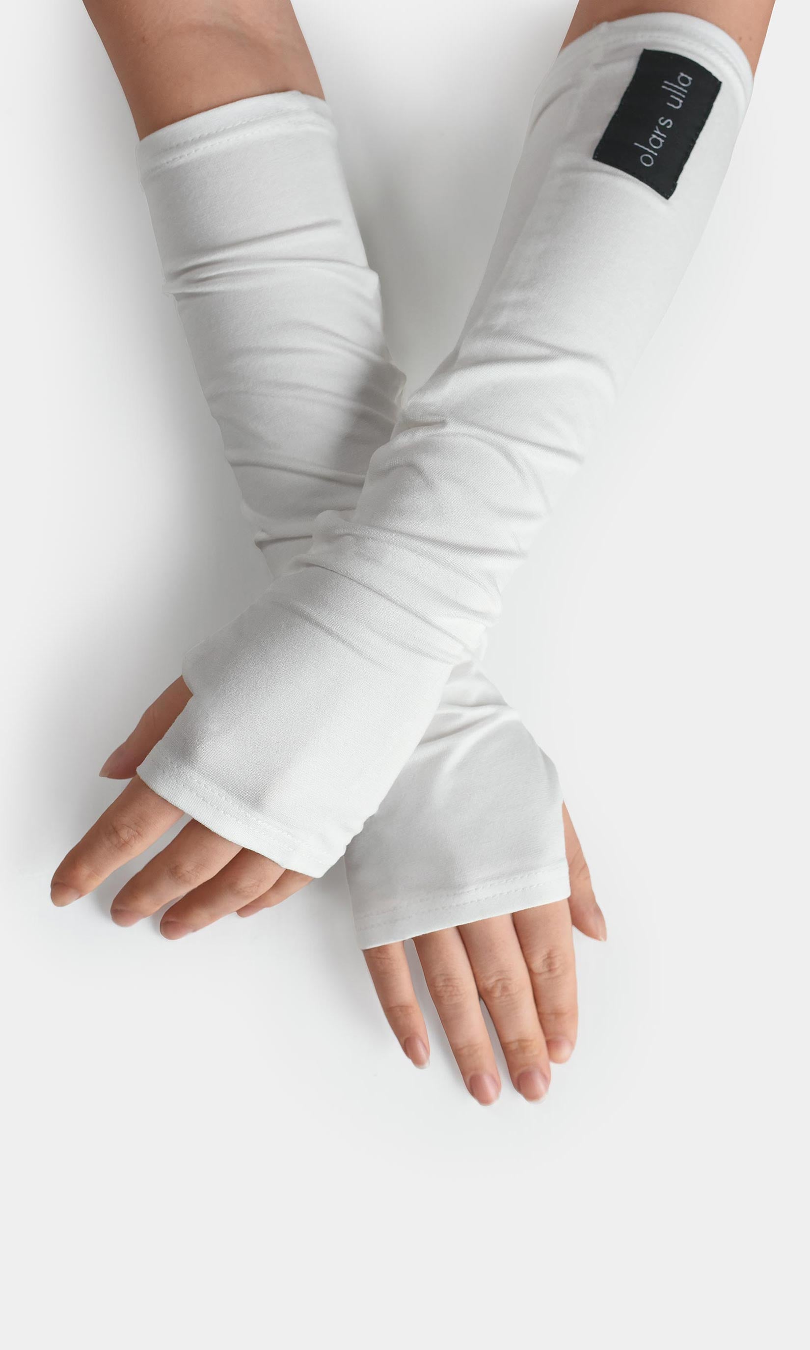 Viscose wrist warmers