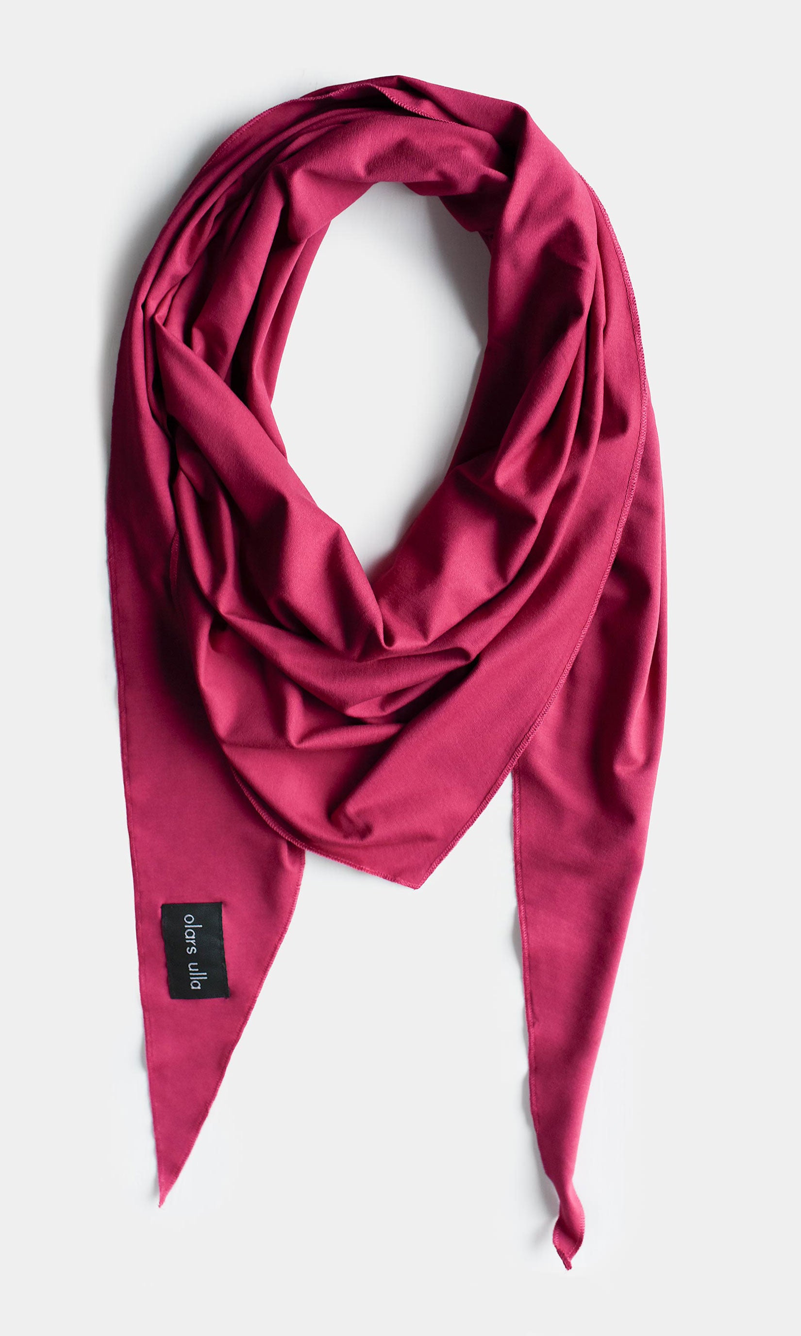 Triangular scarf in viscose