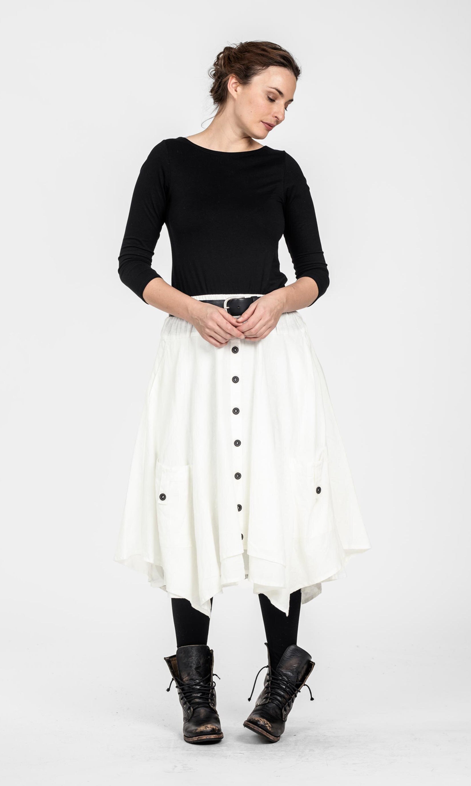 Ankle-length linen skirt in two layers