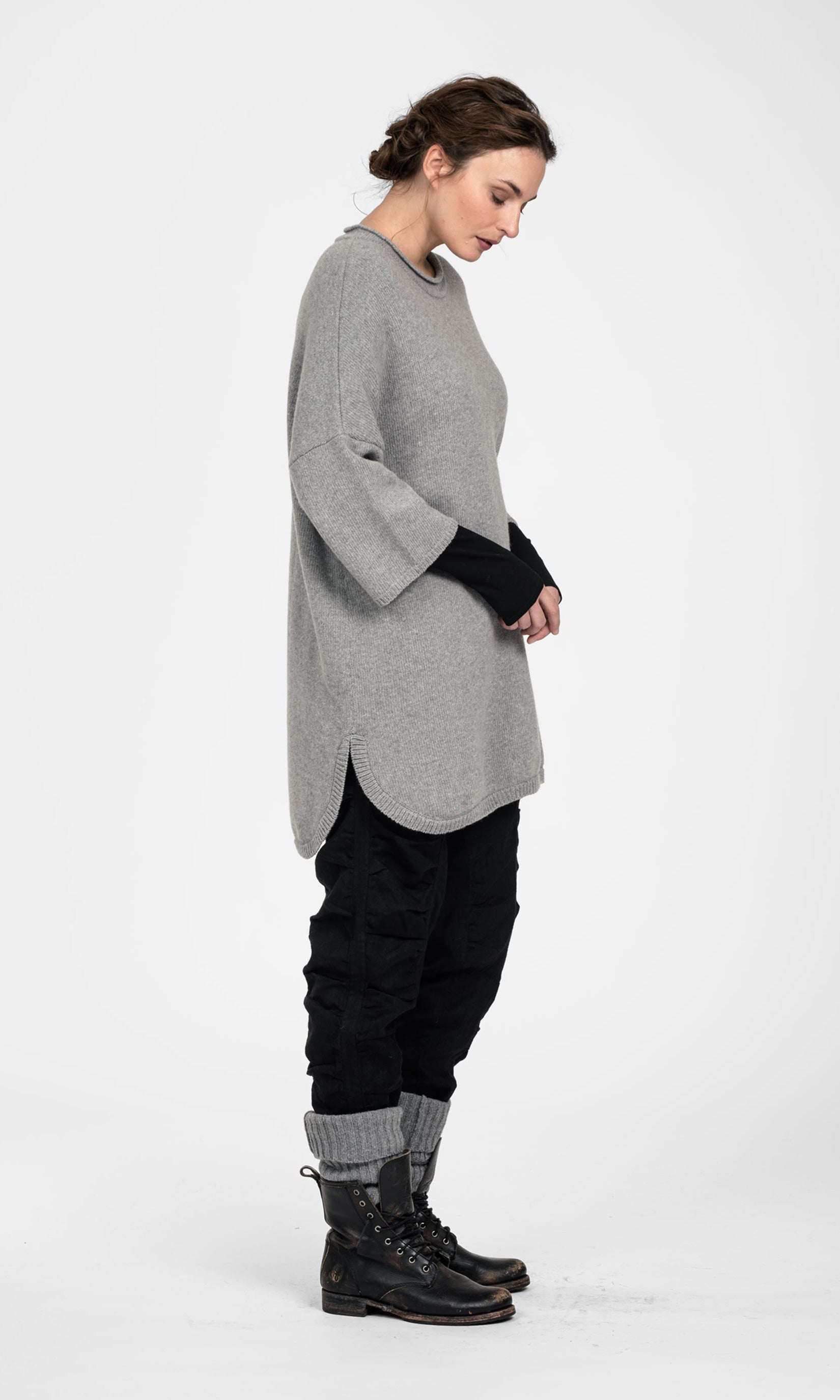 Oversized knitted wool sweater with three-quarter sleeves