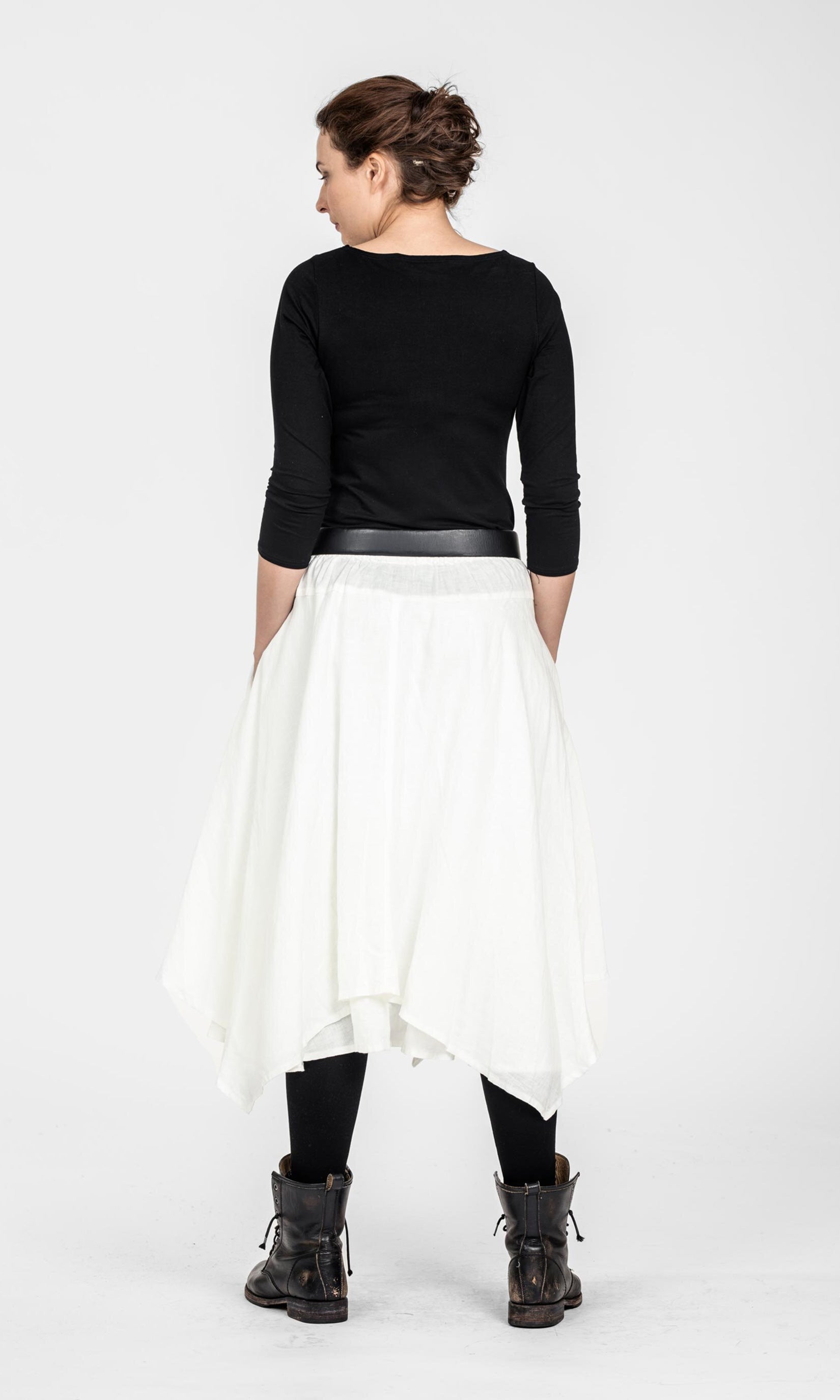 Ankle-length linen skirt in two layers