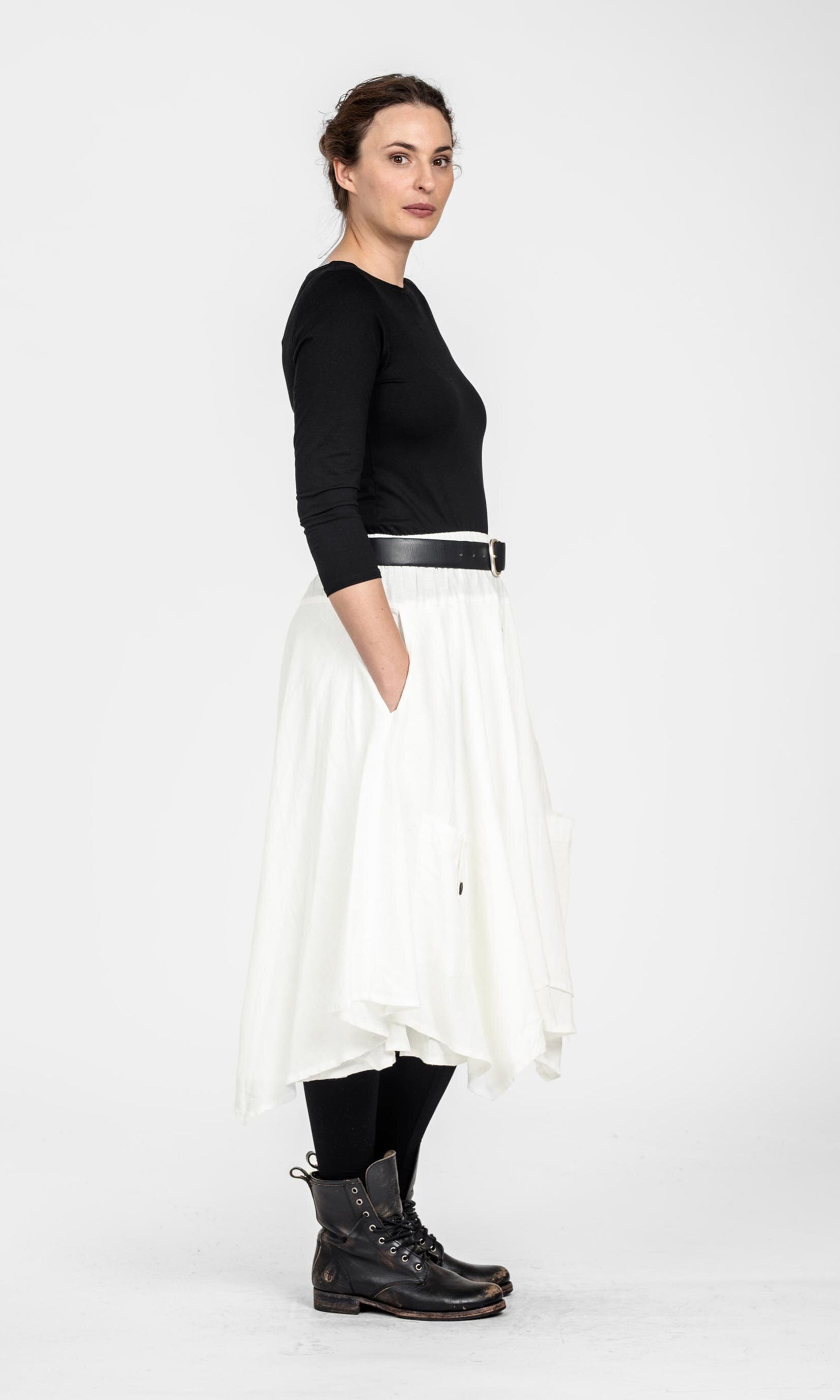 Ankle-length linen skirt in two layers