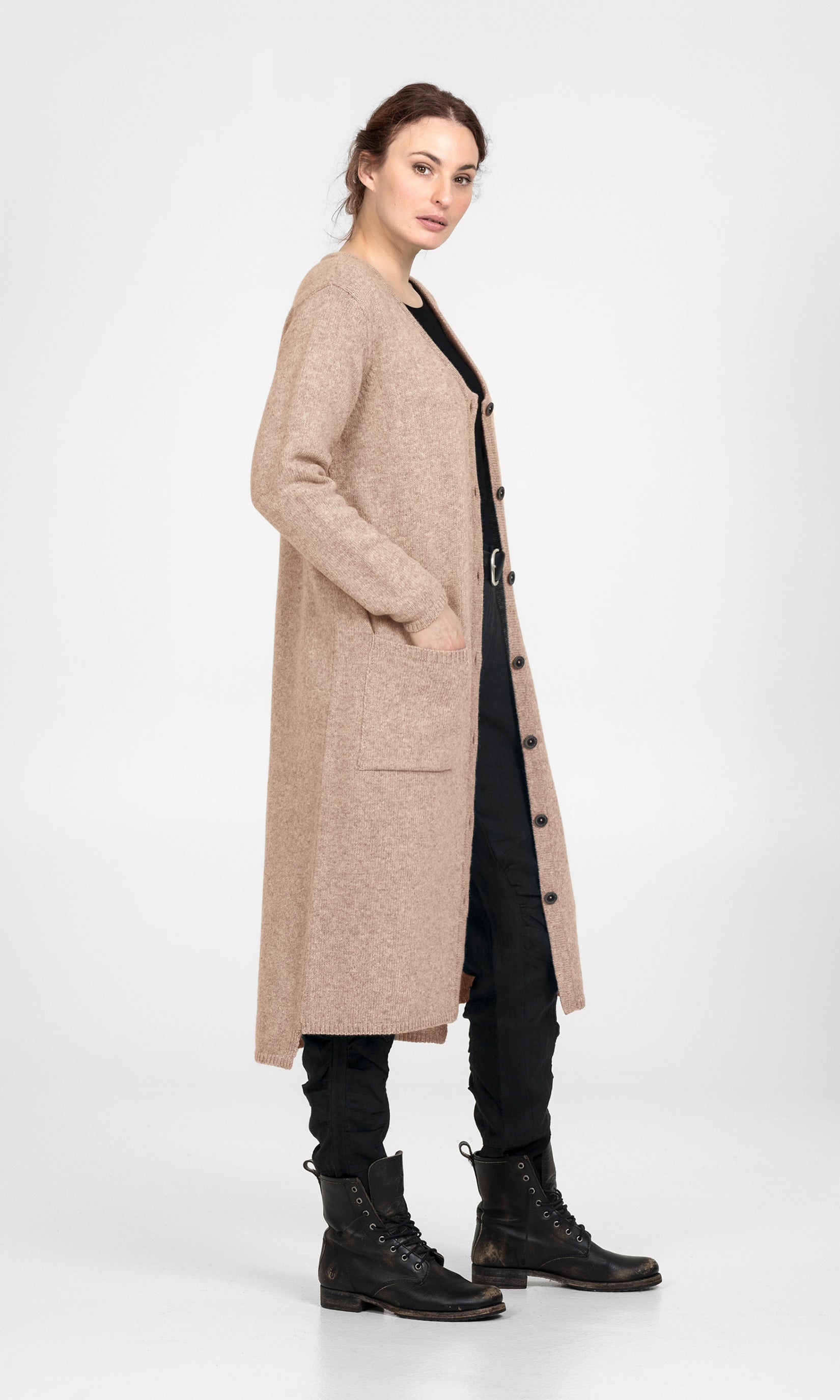 Lång cardigan i ull med hel knäppning