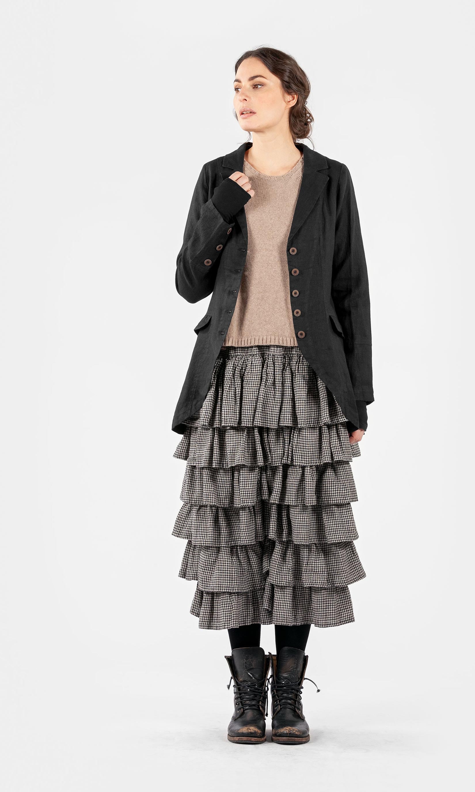 Lange, maßgeschneiderte Leinenjacke
