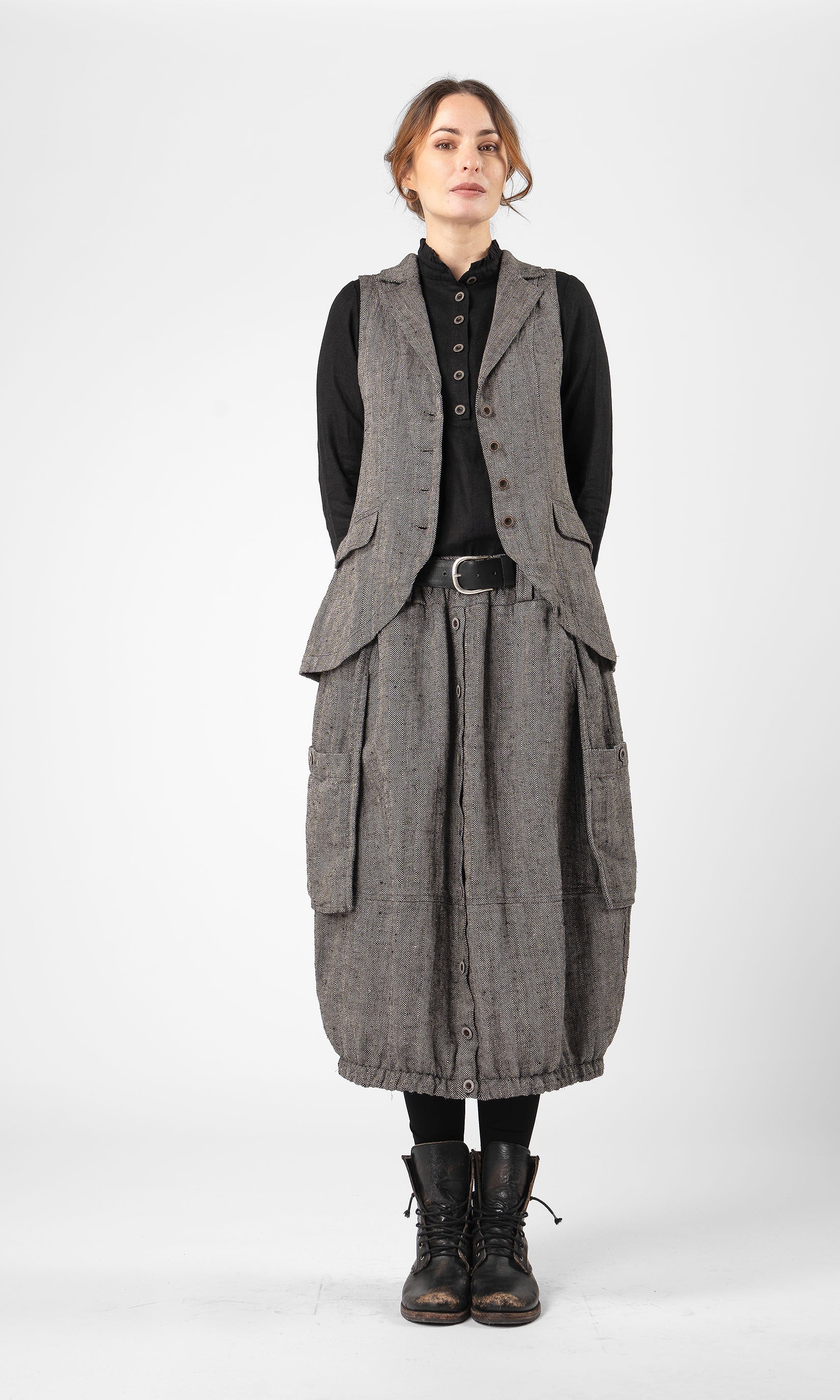 Taillierte Leinenweste mit Revers