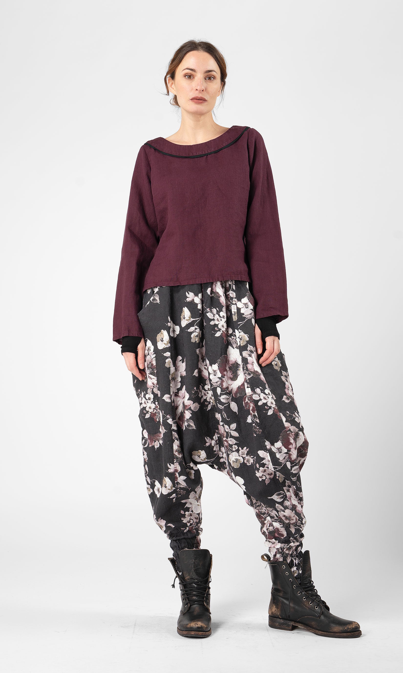 Linen top with long sleeves