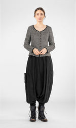Long-sleeved linen blouse with button closure