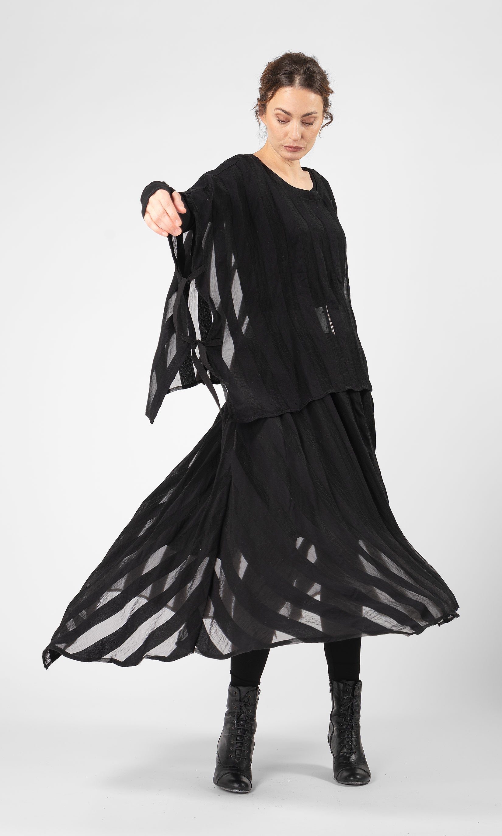 Oversize-Top aus gestreiftem Viskose-Mix