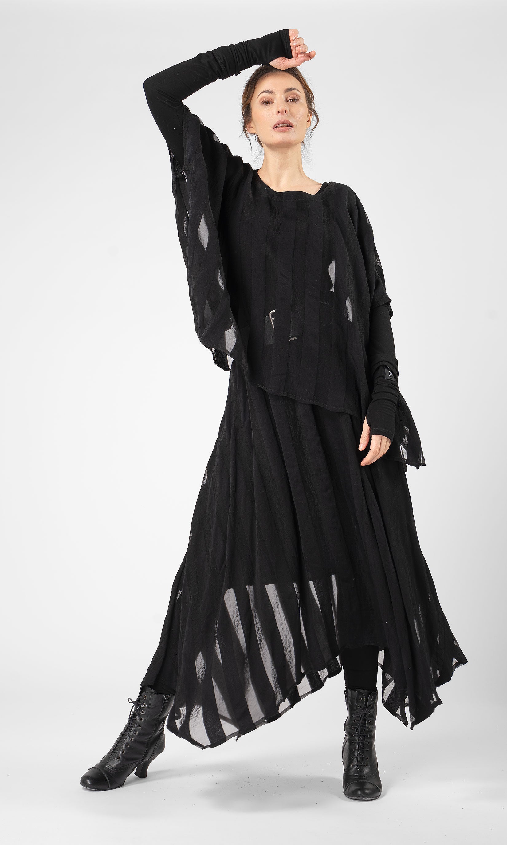 Oversize-Top aus gestreiftem Viskose-Mix