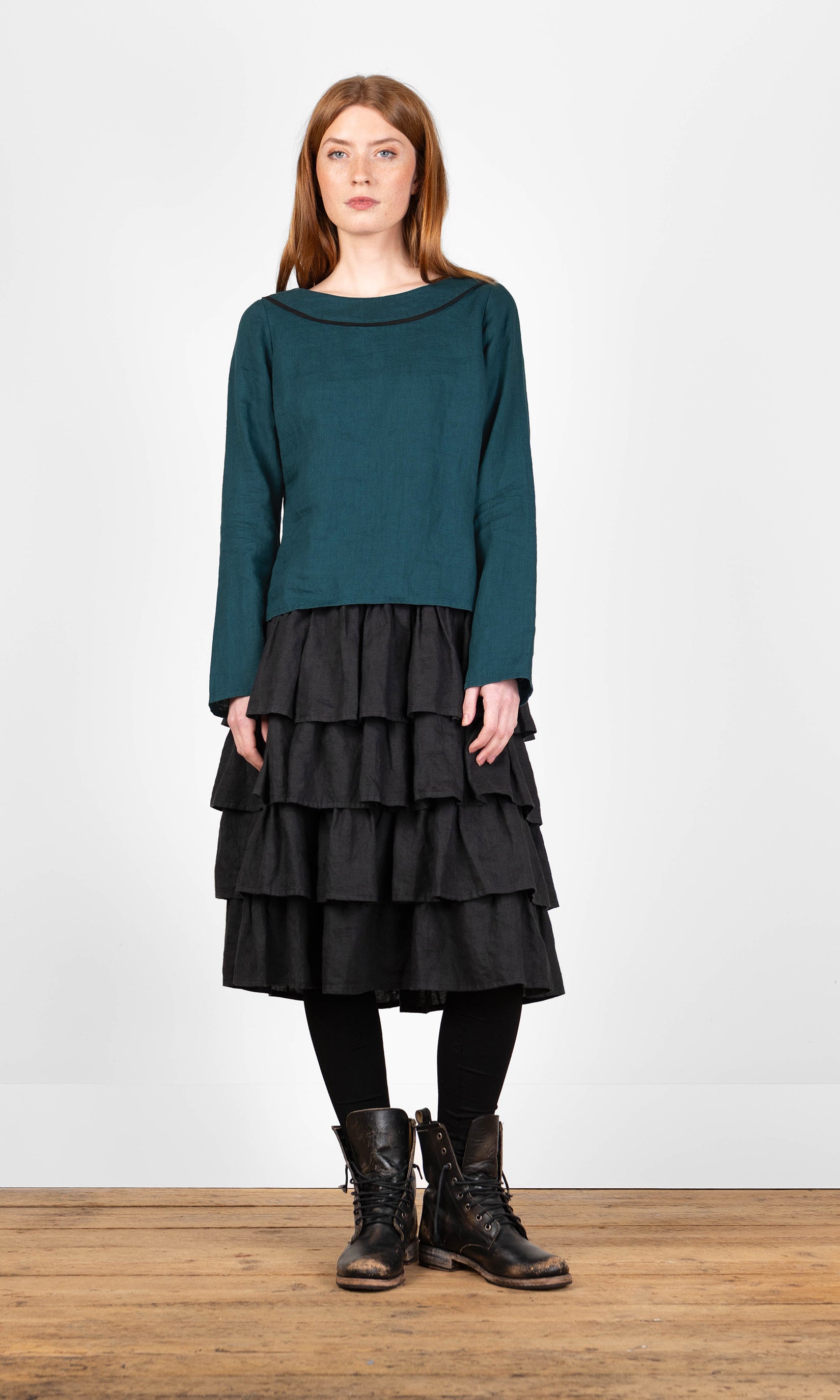 Long-sleeved linen top