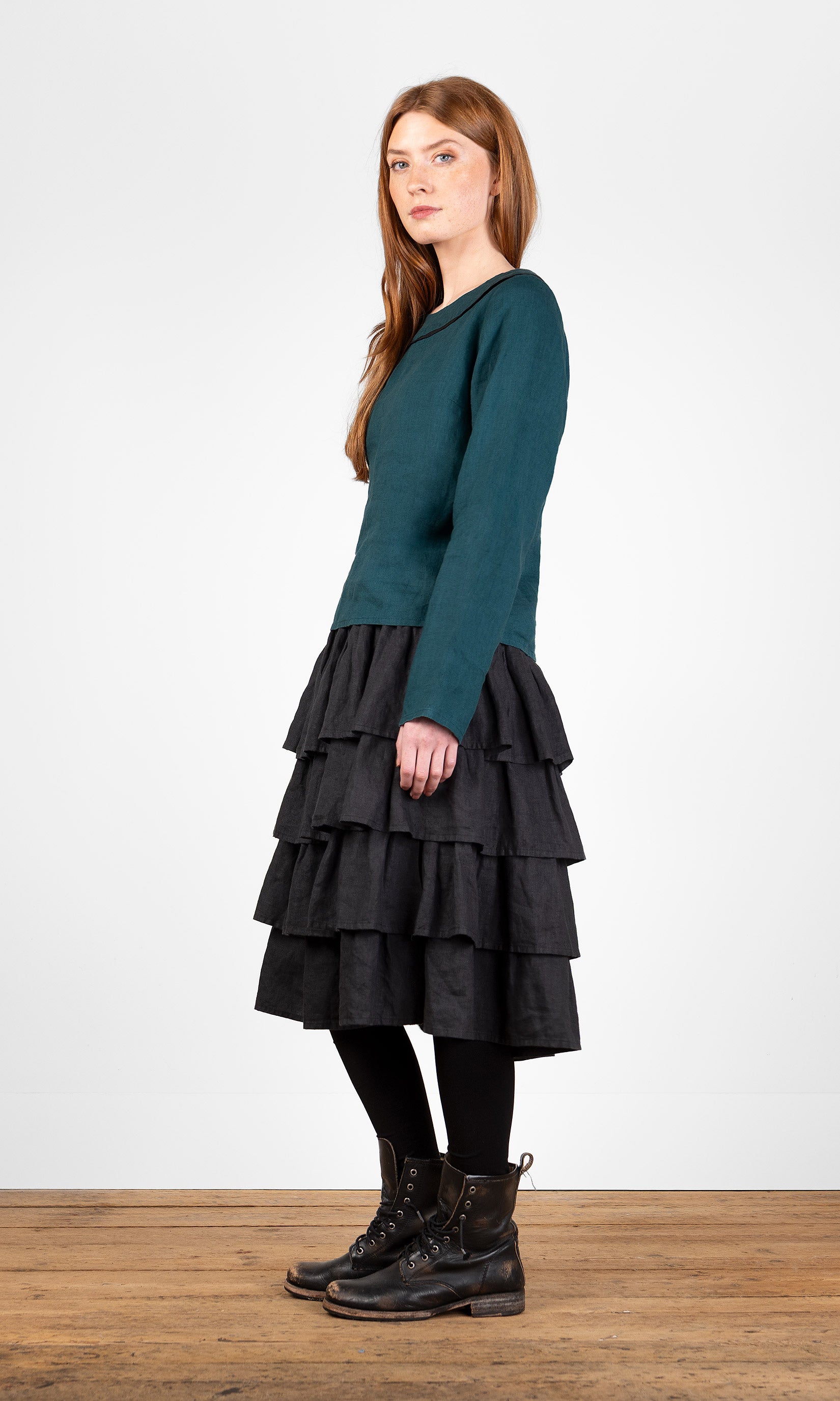 Long-sleeved linen top