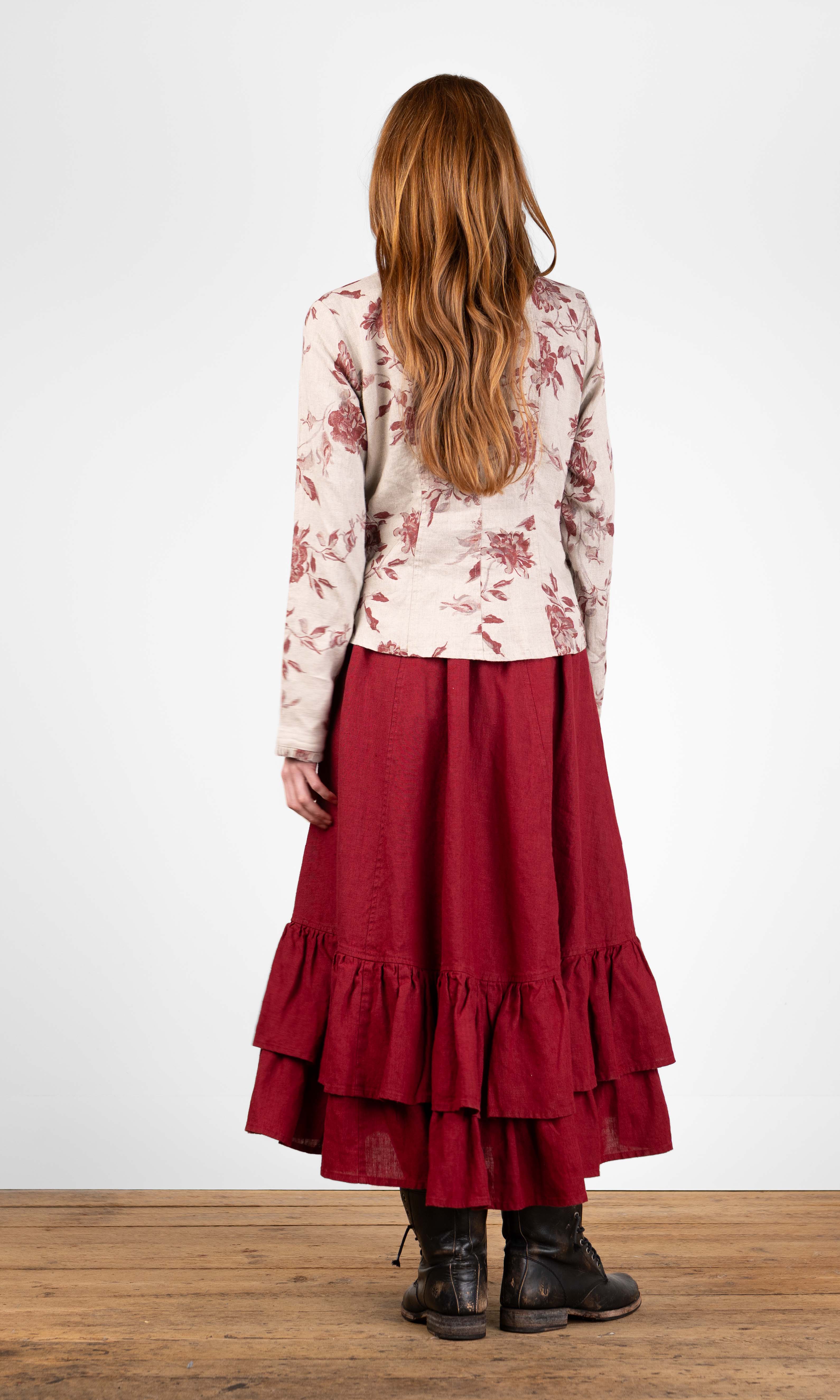 Blus med volangdetaljer, figursydd