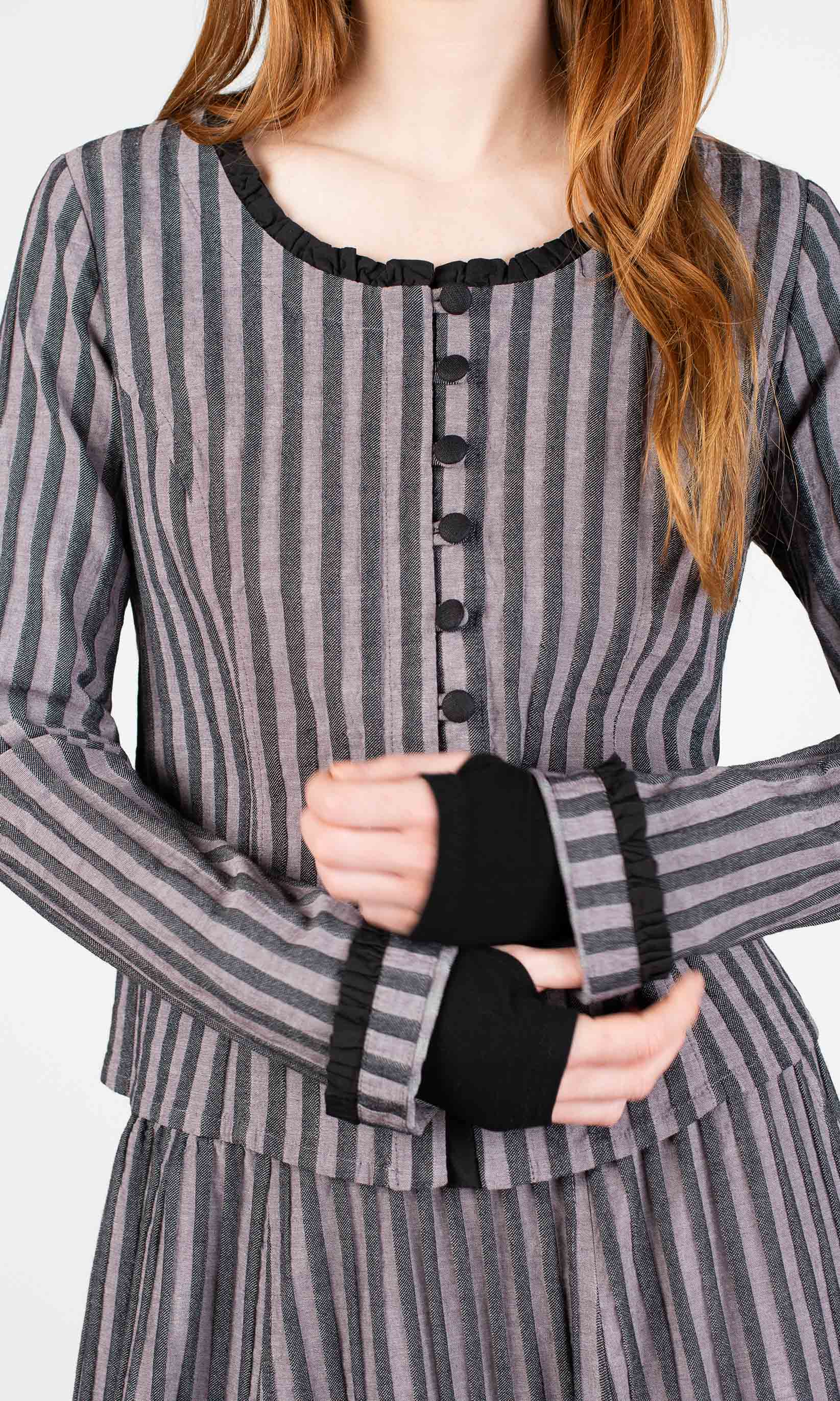 Blus med volanger i bomull, randig - Olars Ulla