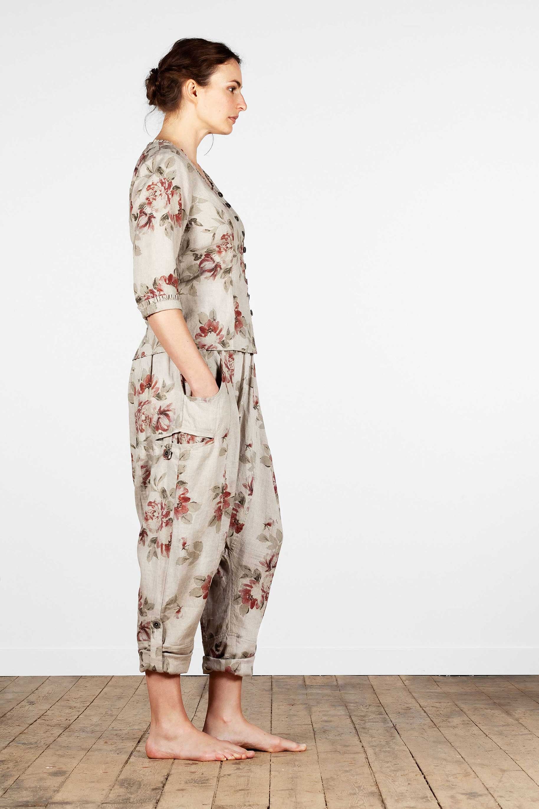 Taillierte Leinenbluse mit Knopfverschluss